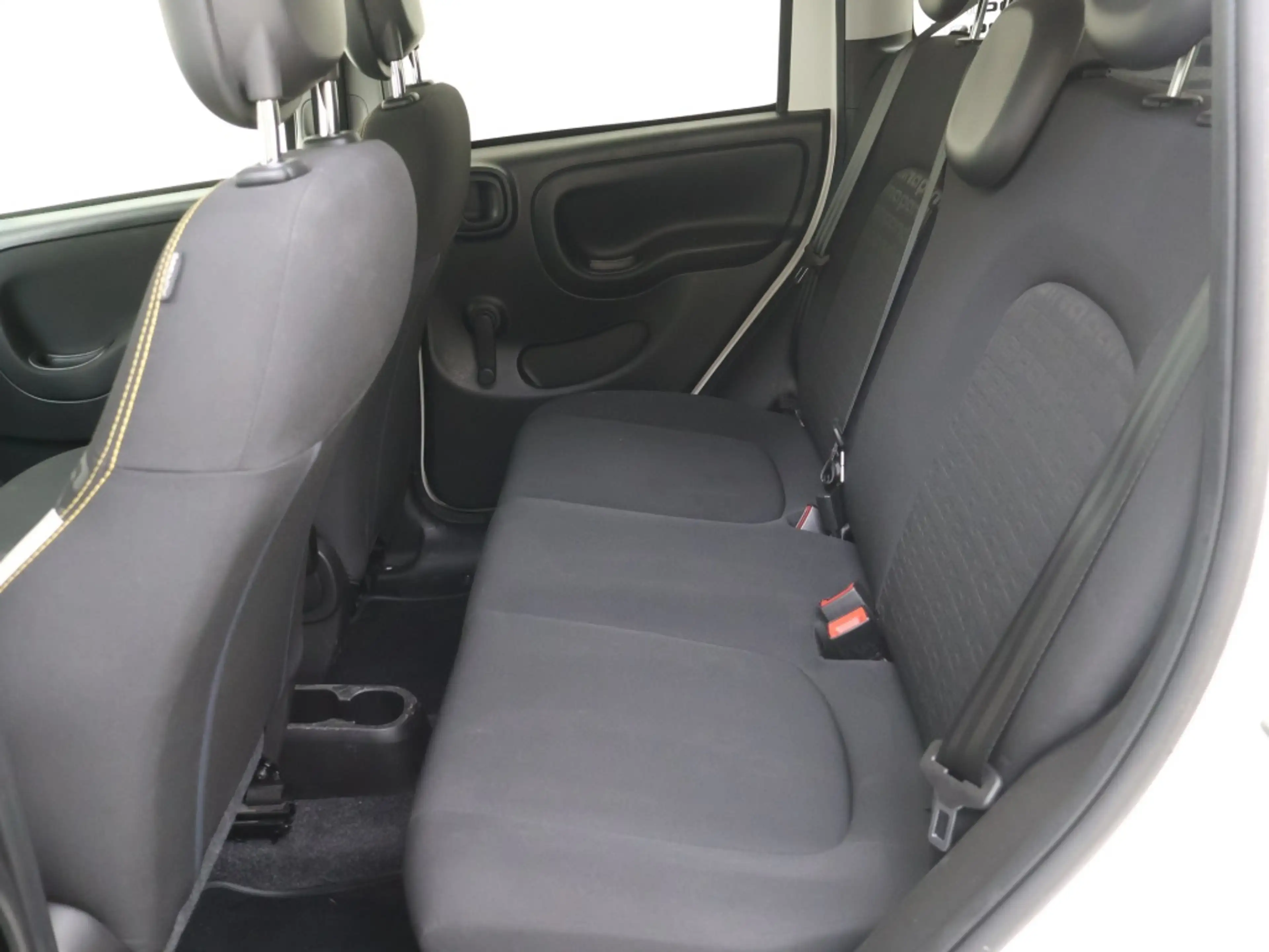 Fiat Panda 1.0 Hybrid Cross — photo 5