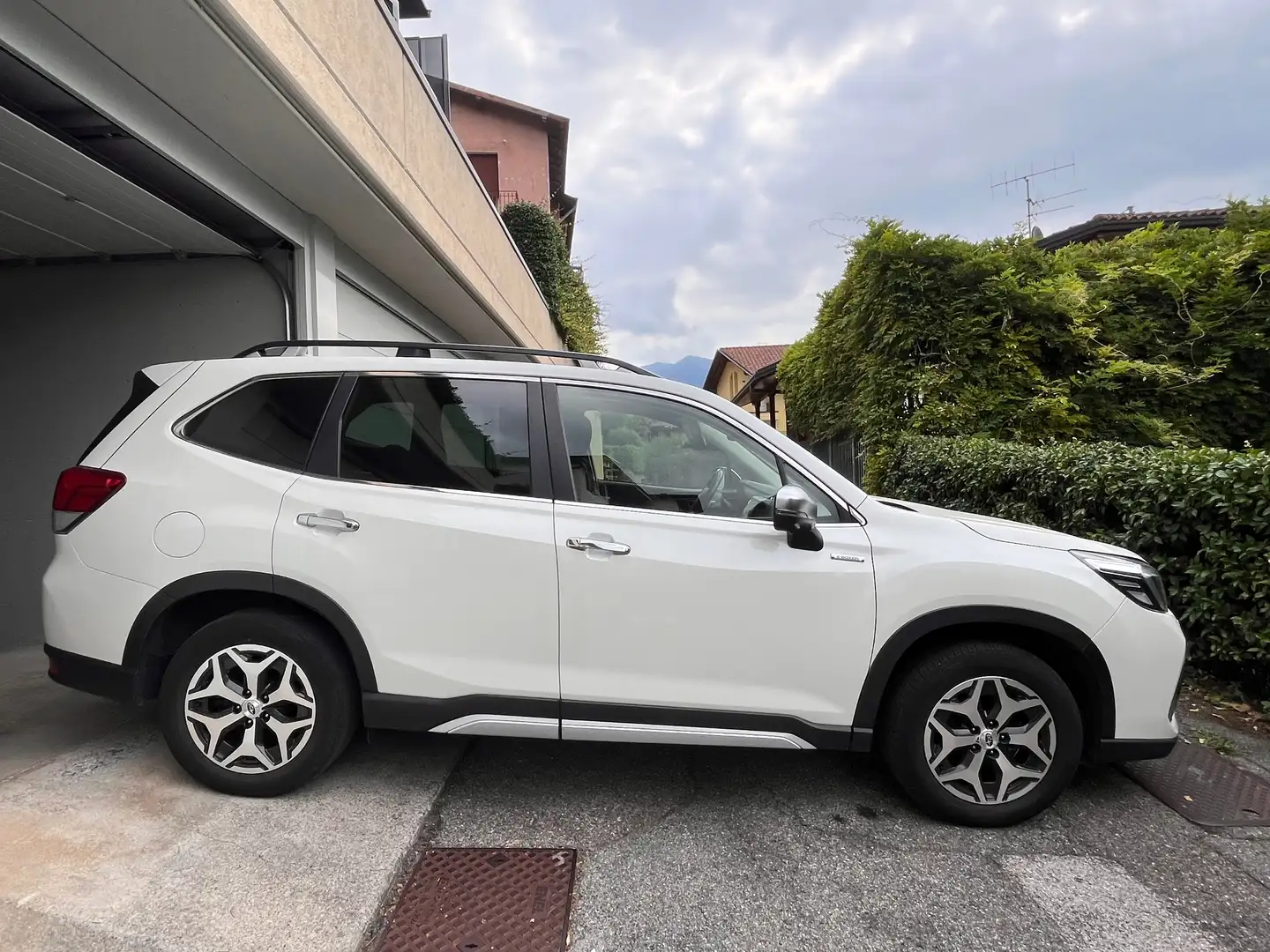 Subaru Forester Forester V 2020 2.0i e-boxer Free lineartronic Bianco - 2