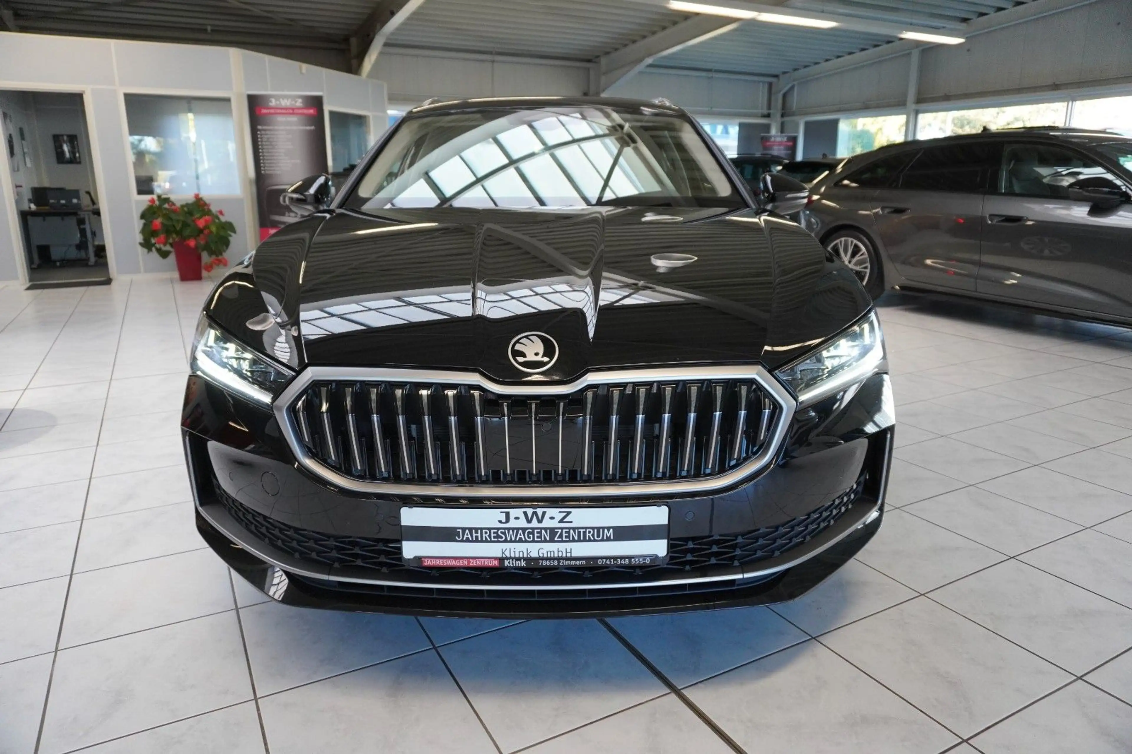 Skoda Superb Kombi Selection 1.5 TSI mHEV DSG*AHK*NAVI — photo 2