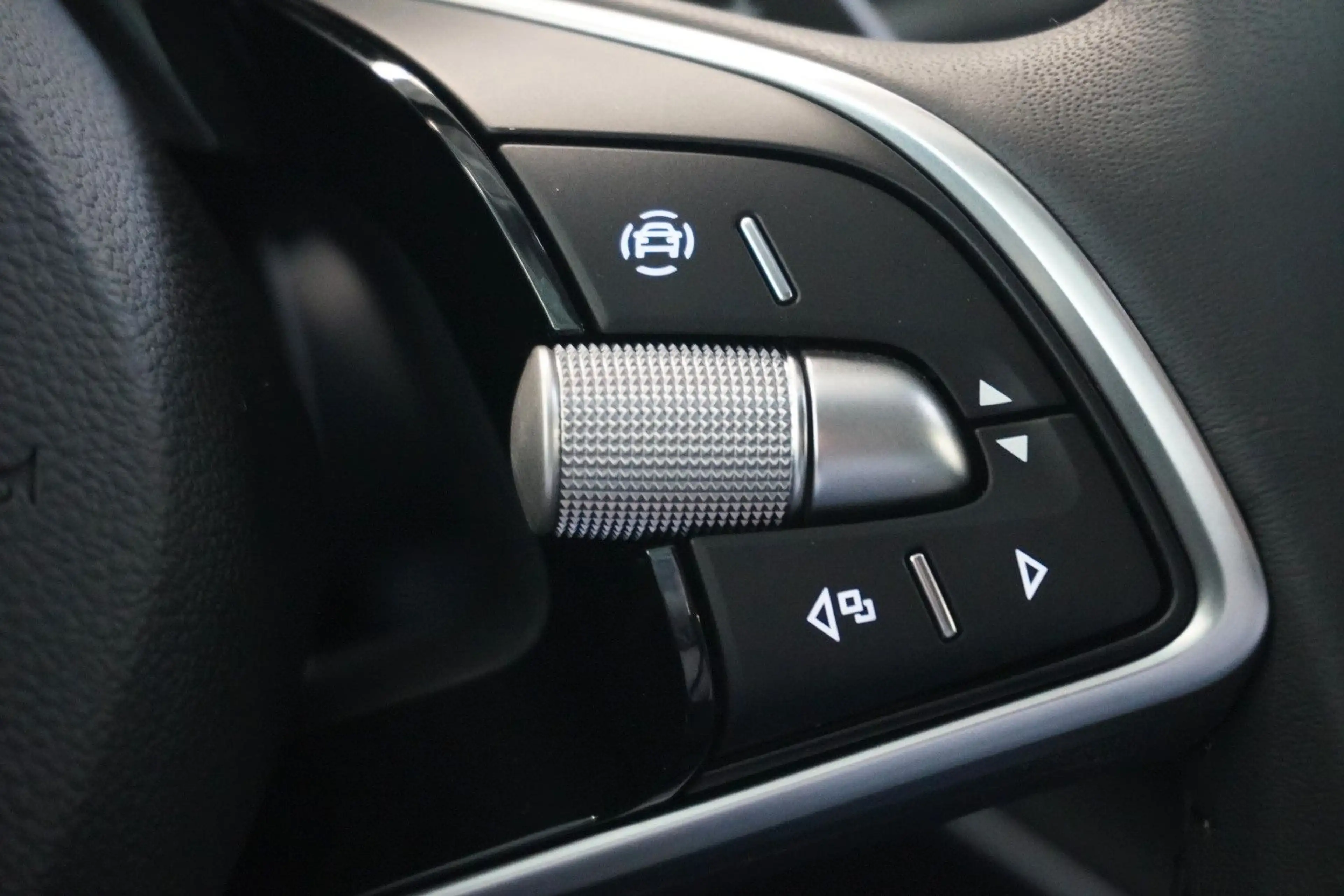 Skoda Superb Kombi Selection 1.5 TSI mHEV DSG*AHK*NAVI — photo 14