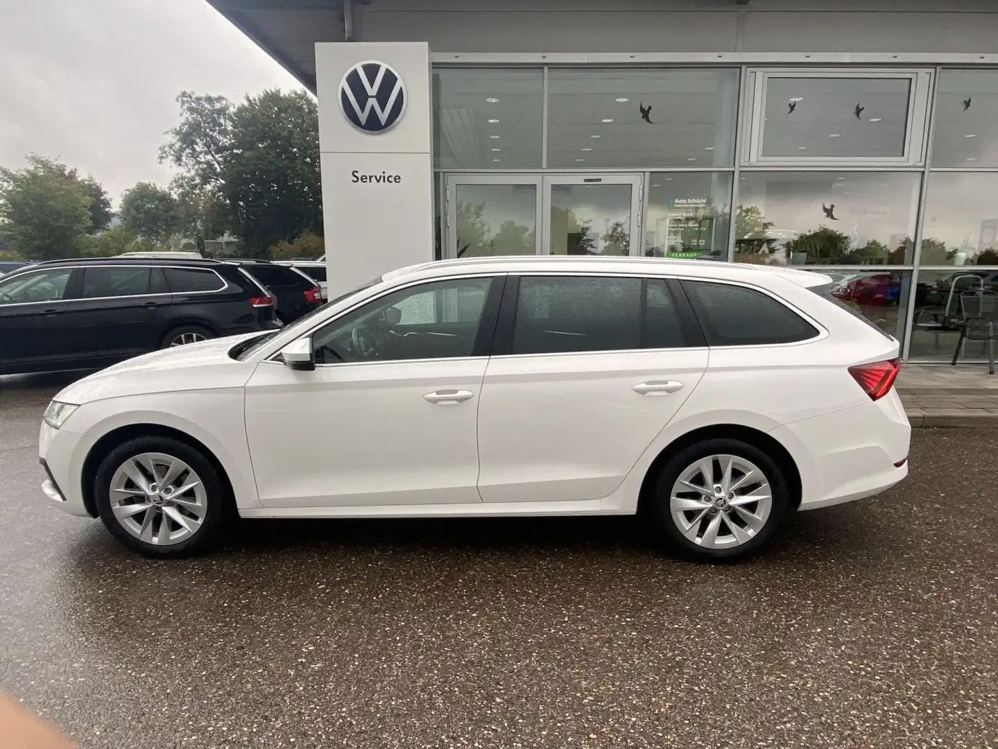 Skoda Octavia Combi 2.0 TDI DSG Style NAVI-COLUMBUS+ST Weiß - 2