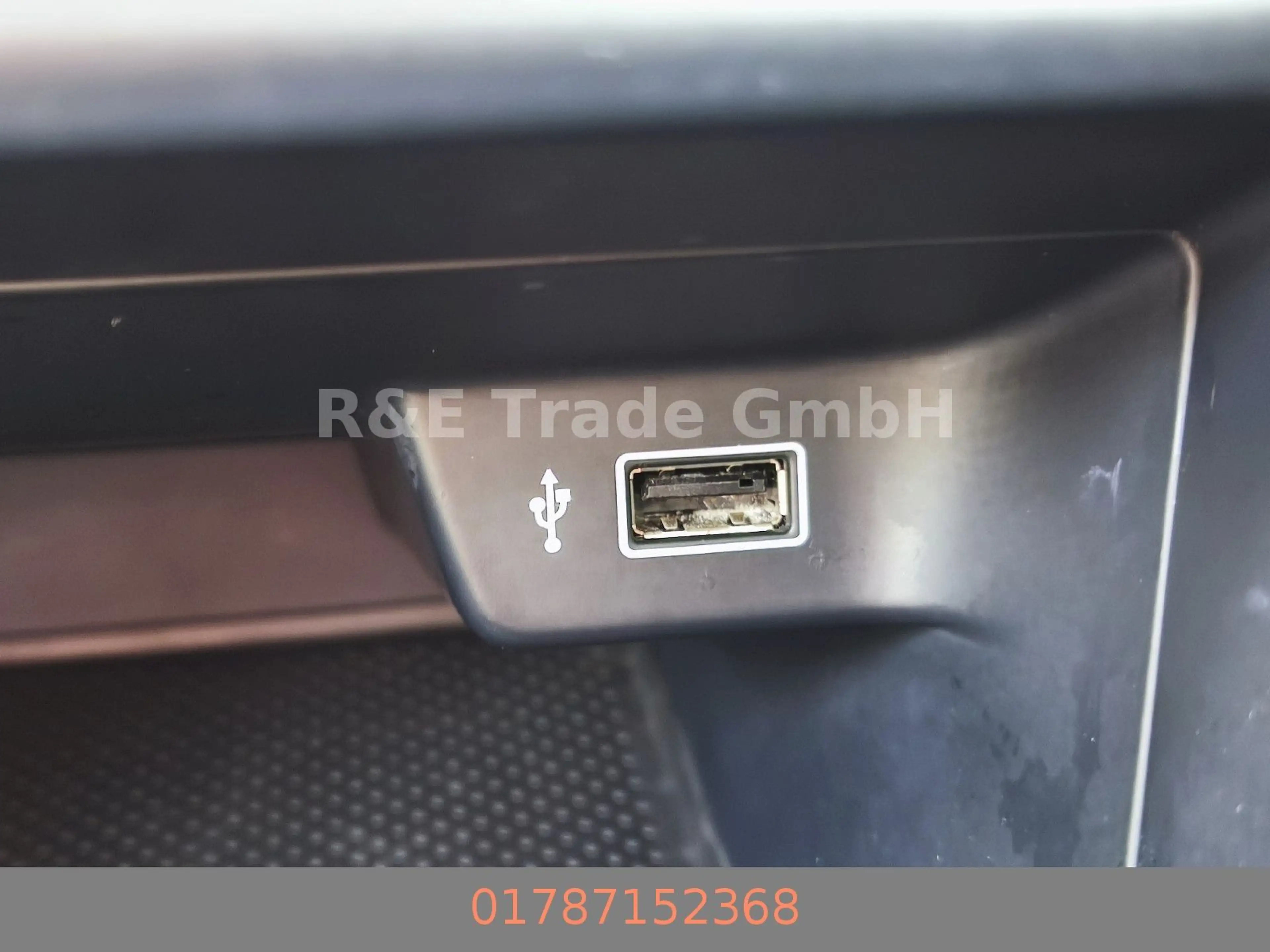 Volkswagen Polo VI Klima PDC vorne+hinten Tempomat 1.Hand — photo 13