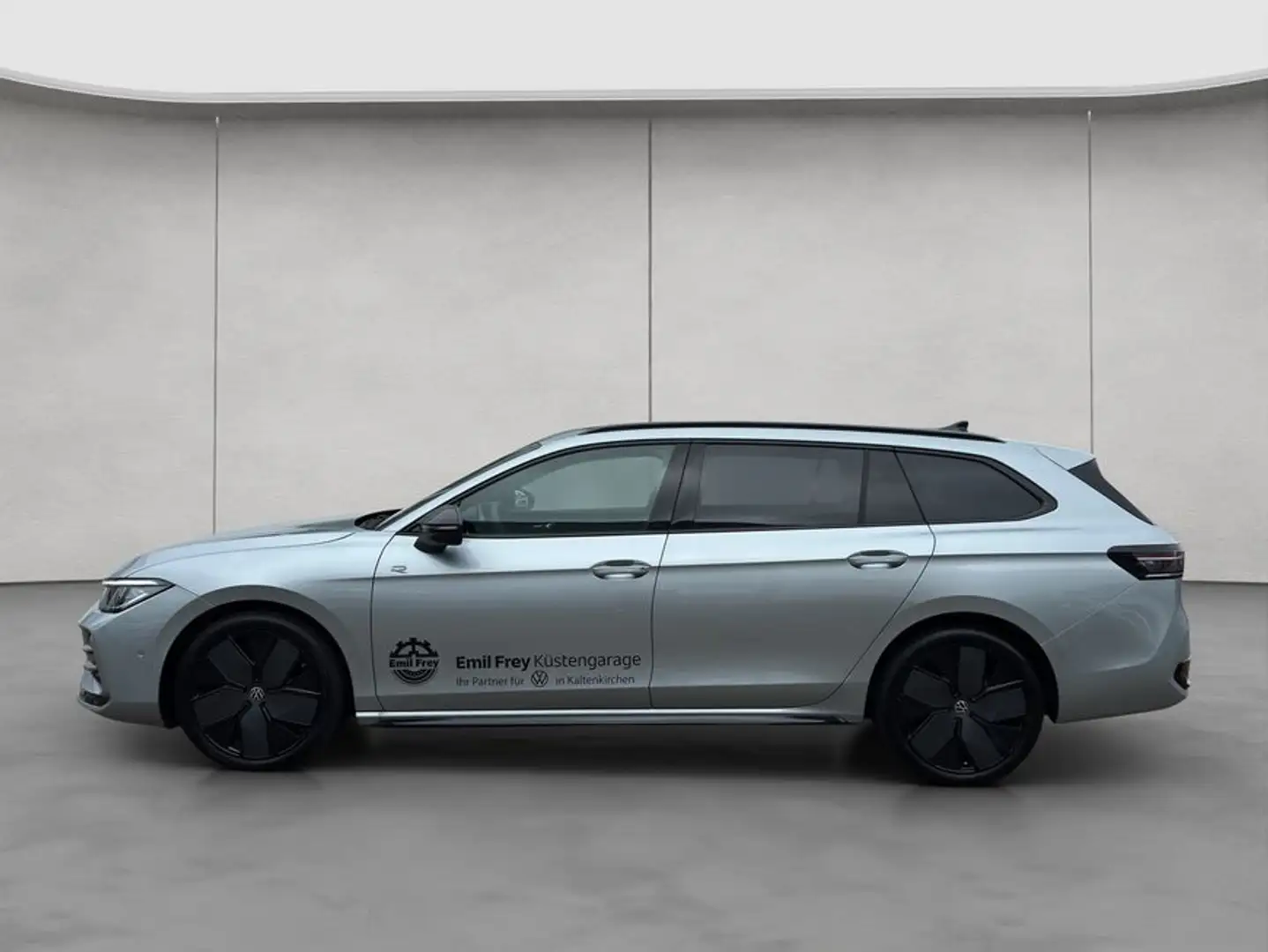 Volkswagen Passat Variant R-Line 2,0 l TDI SCR 110 kW (150 Silber - 2