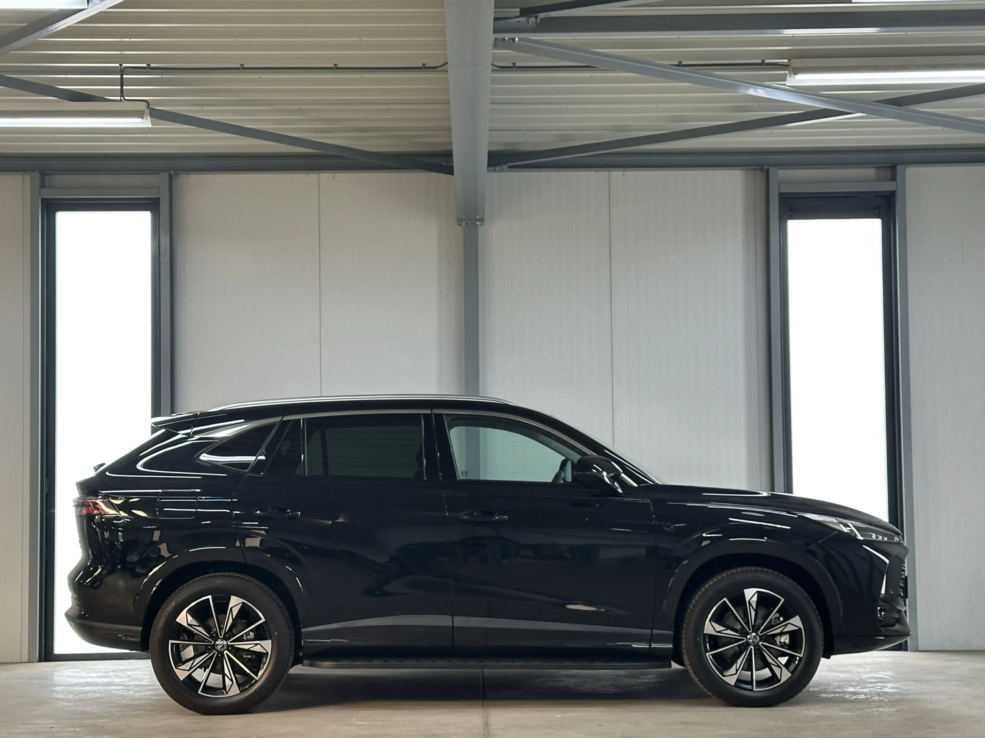 MG HS MG PHEV 1.5 Luxury | Leder | Apple Carplay/Android — photo 4