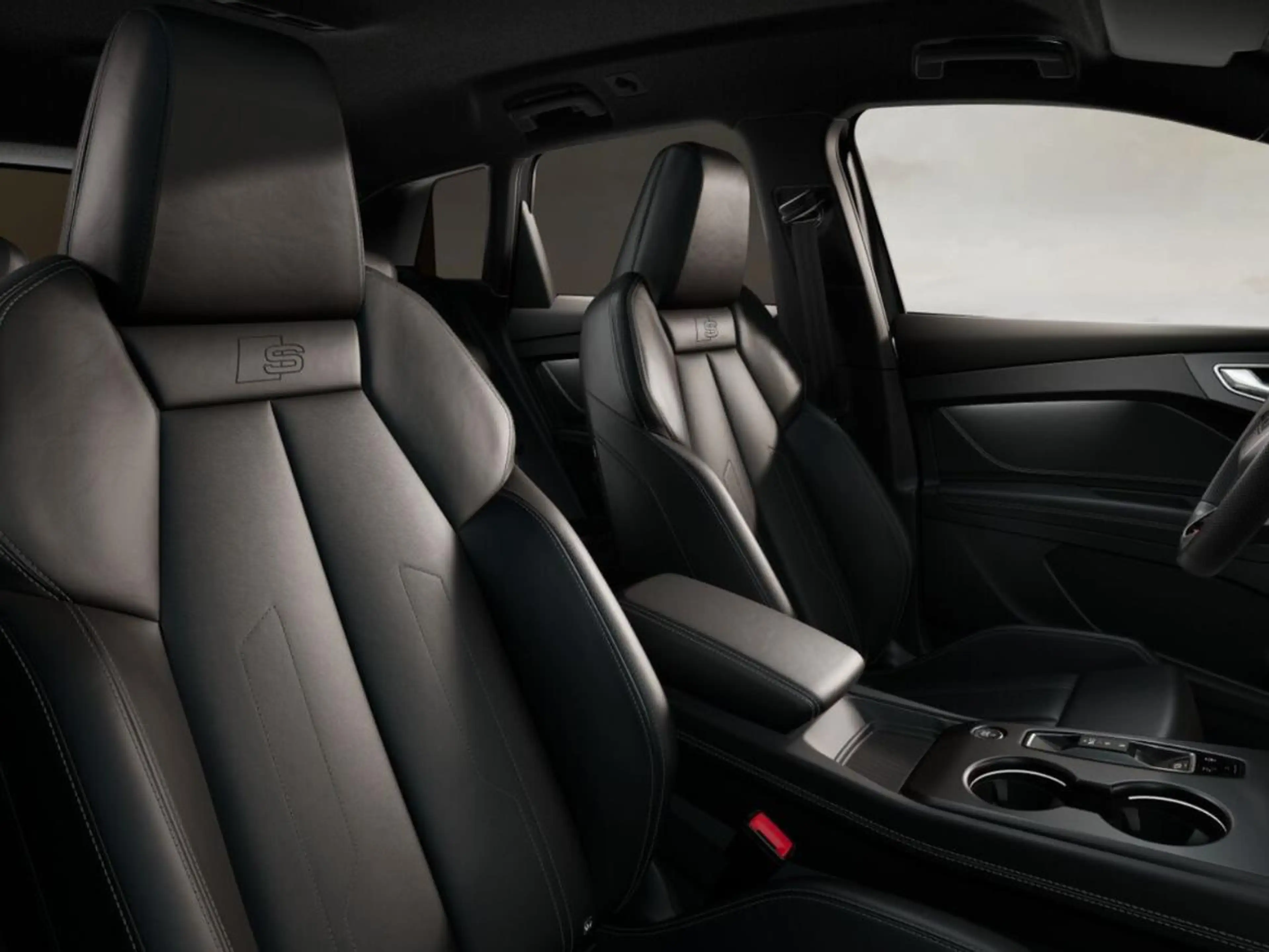 Audi Q4 e-tron S edition e-tron 40 63 kWh 150 kW / 204 PK SUV Ele — photo 5