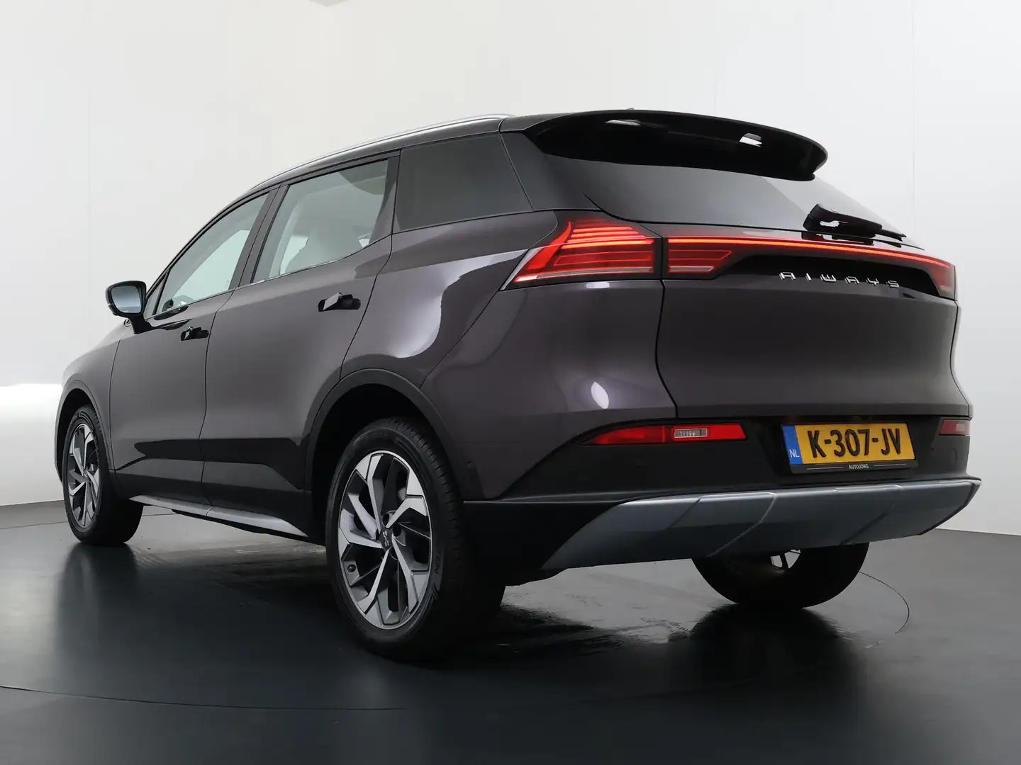 Aiways U5 63kWh Showroom Leder | 360 Camera | Carplay | Violett - 2