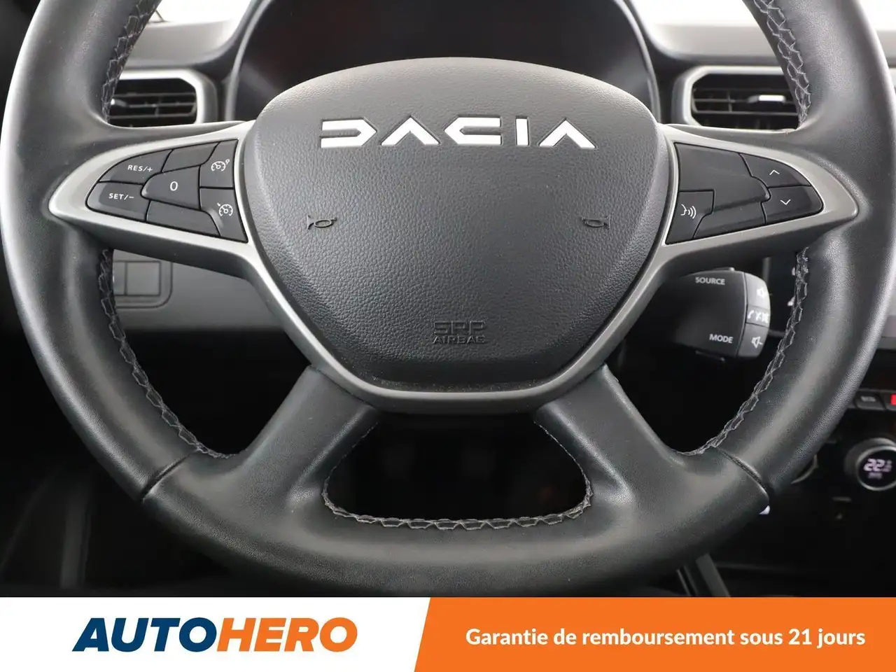 Dacia Duster — photo 19