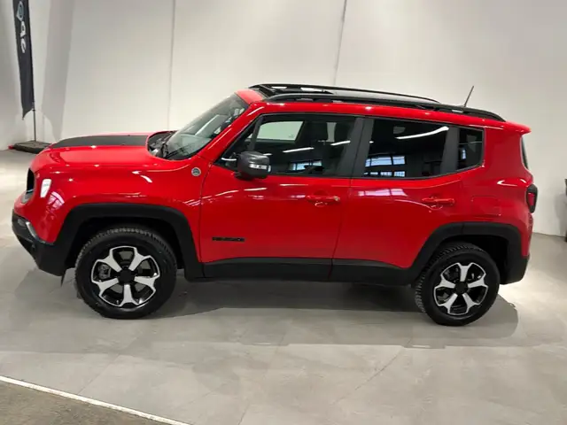 Jeep Renegade view 7