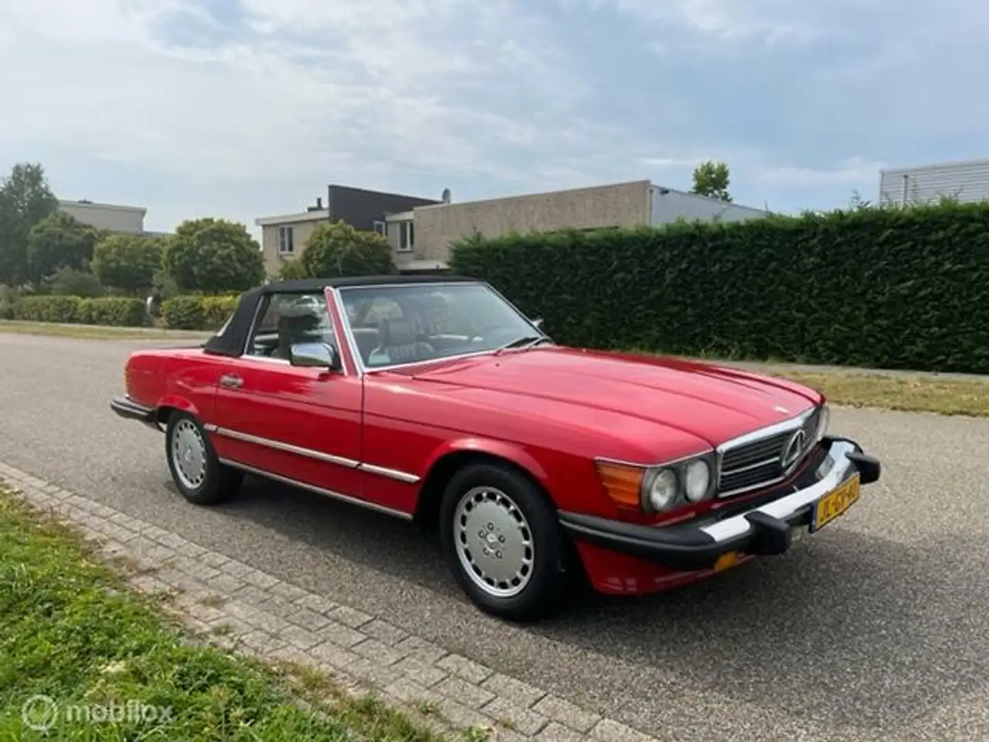 Mercedes-Benz SL-klasse 550 sl Roşu - 1