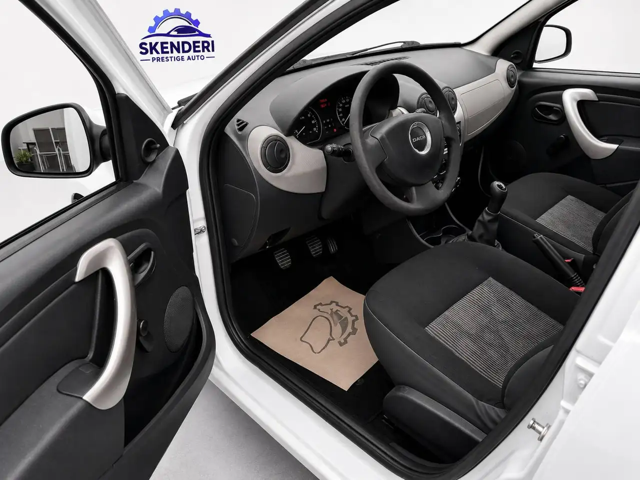 Dacia Sandero Sandero — photo 8