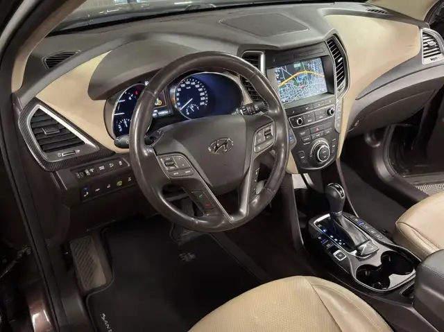 Hyundai Santa Fe view 10