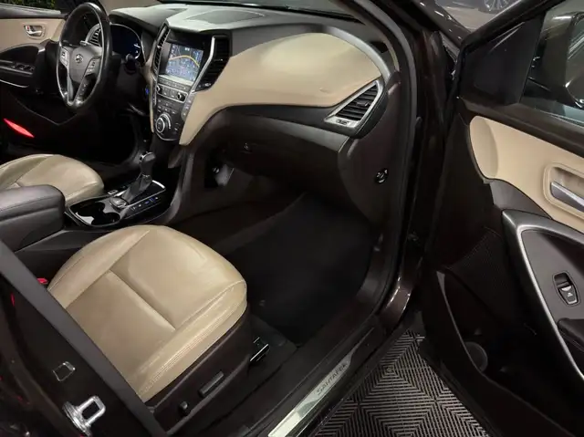Hyundai Santa Fe view 14