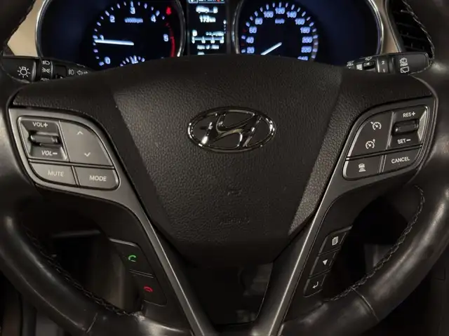 Hyundai Santa Fe view 21