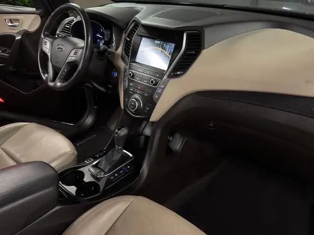 Hyundai Santa Fe view 15