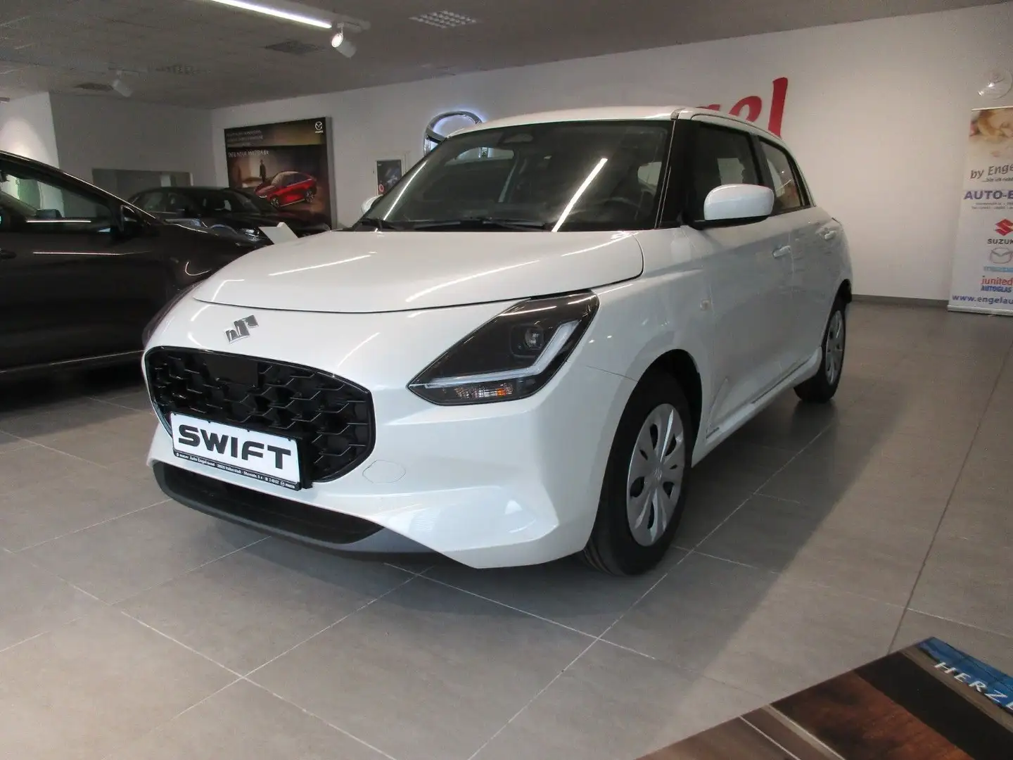 Suzuki Swift 1.2 HYBRID MT Club Wit - 2