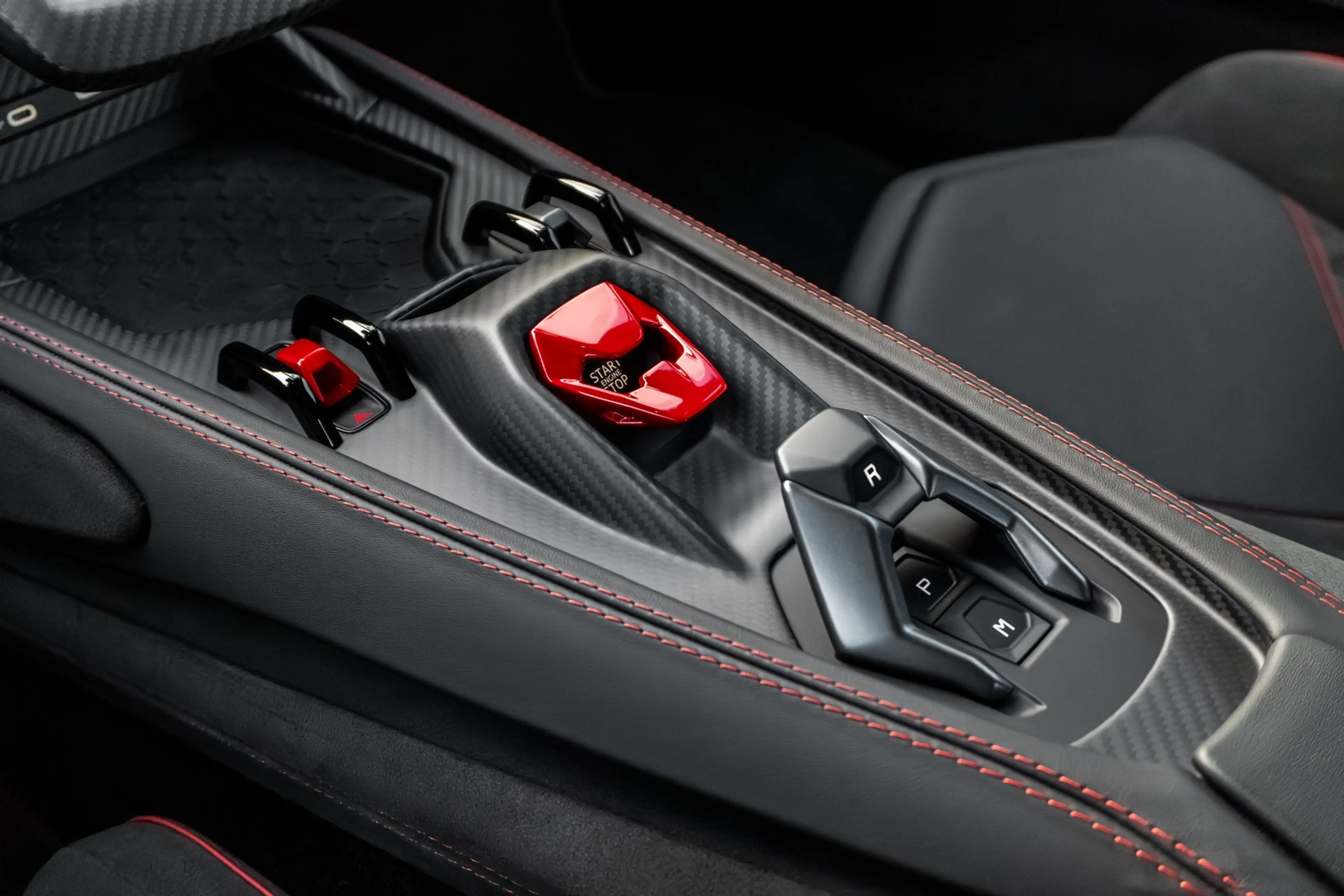 Lamborghini Revuelto - Nero Helene - Full Matte PPF - Carbon interior — photo 15