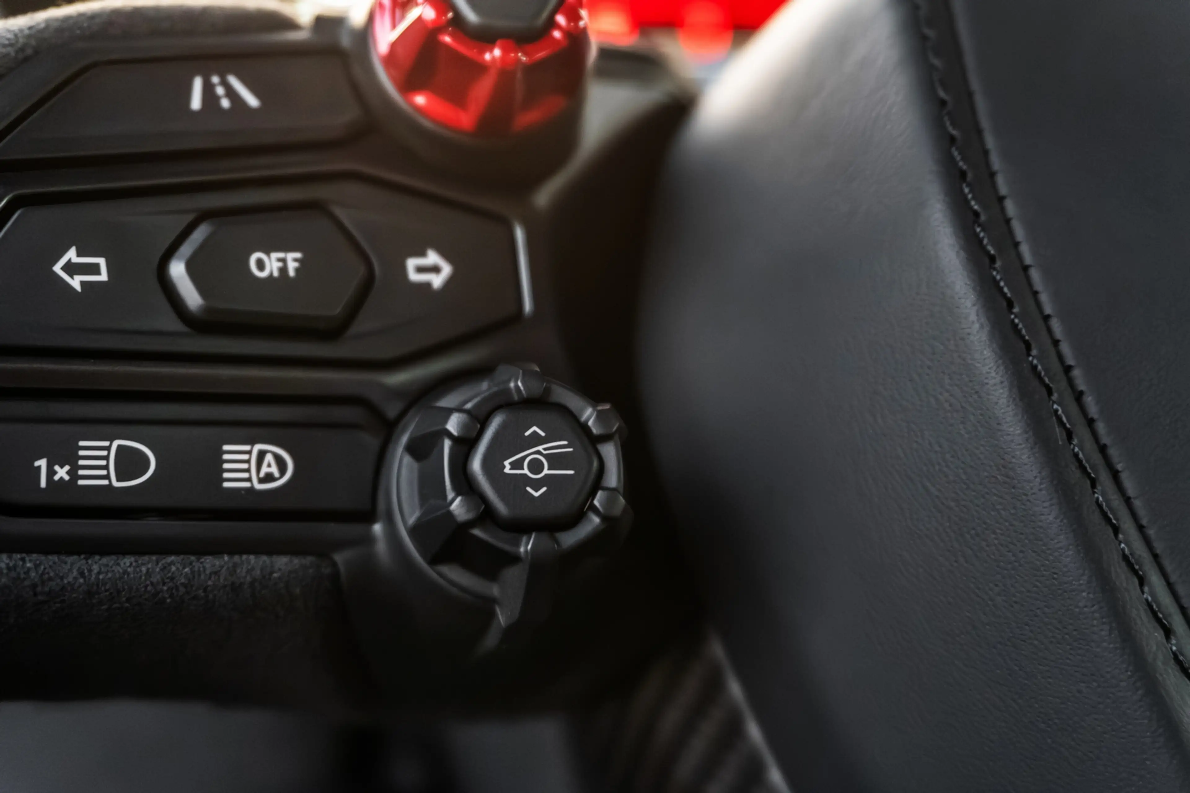 Lamborghini Revuelto - Nero Helene - Full Matte PPF - Carbon interior — photo 7