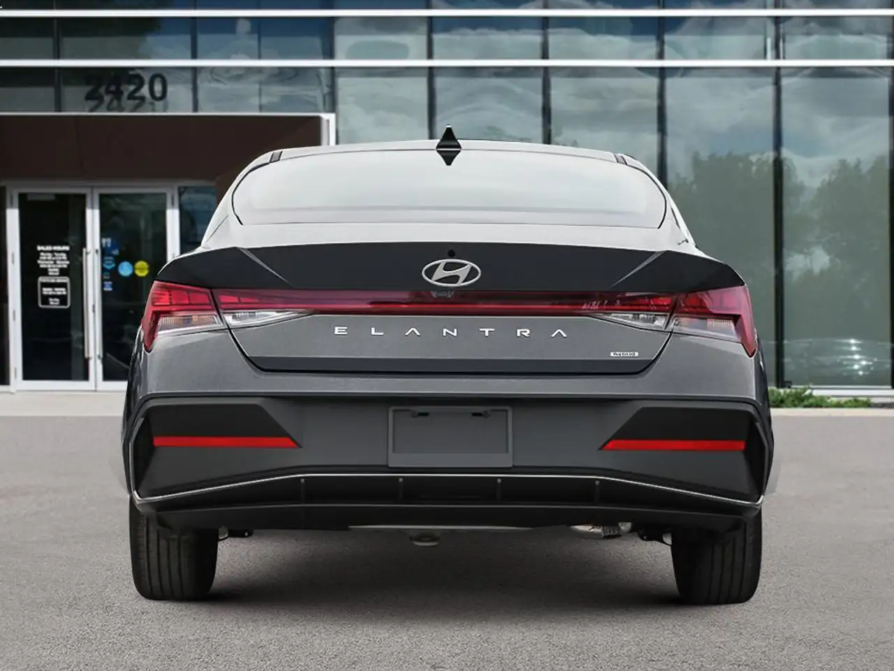 Hyundai ELANTRA photo Hyundai ELANTRA