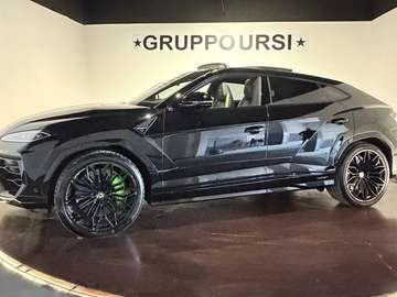 Urus 4.0 V8 phev SE auto