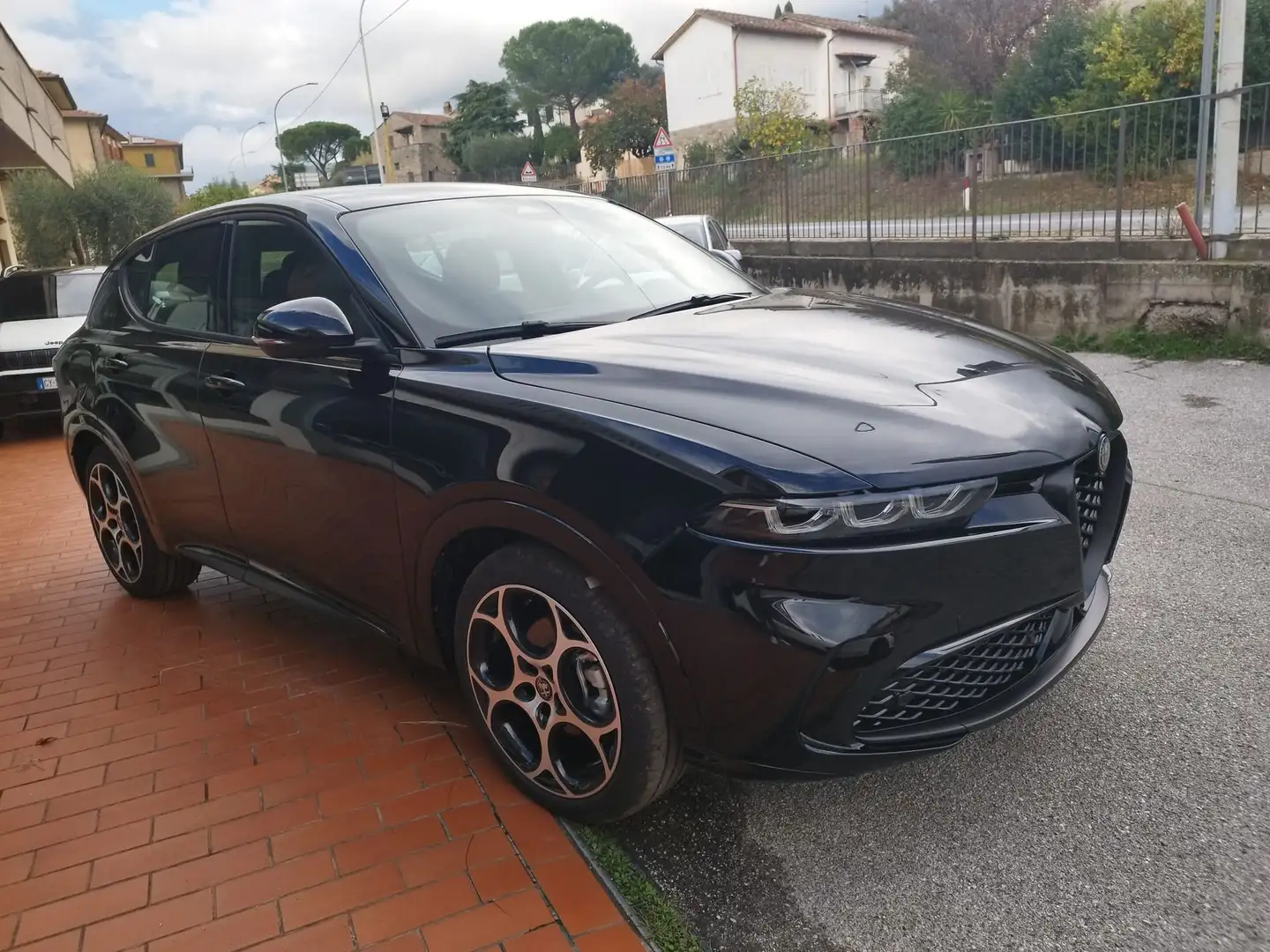 Alfa Romeo Tonale Tonale 1.6 diesel 130 CV TCT6 Sprint "LEGA 19" Nero - 1