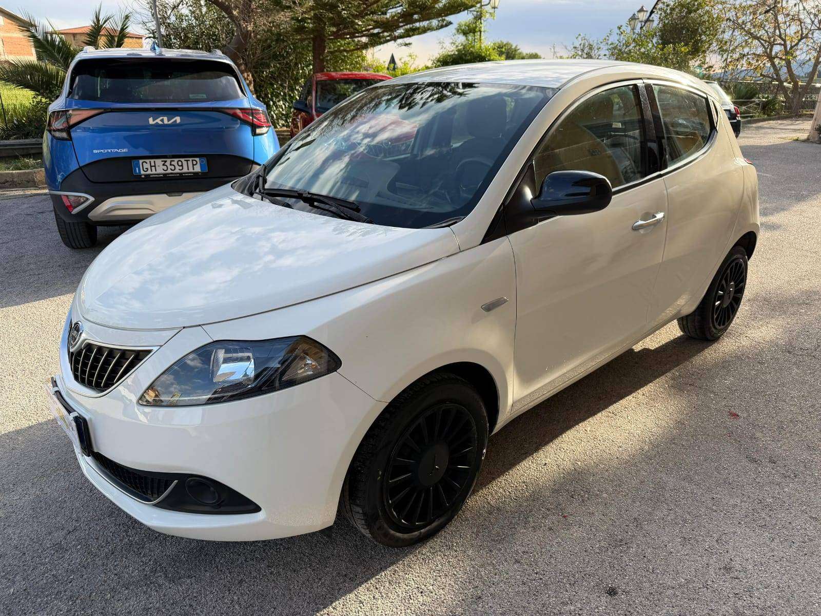 2022 Lancia YPSILON
