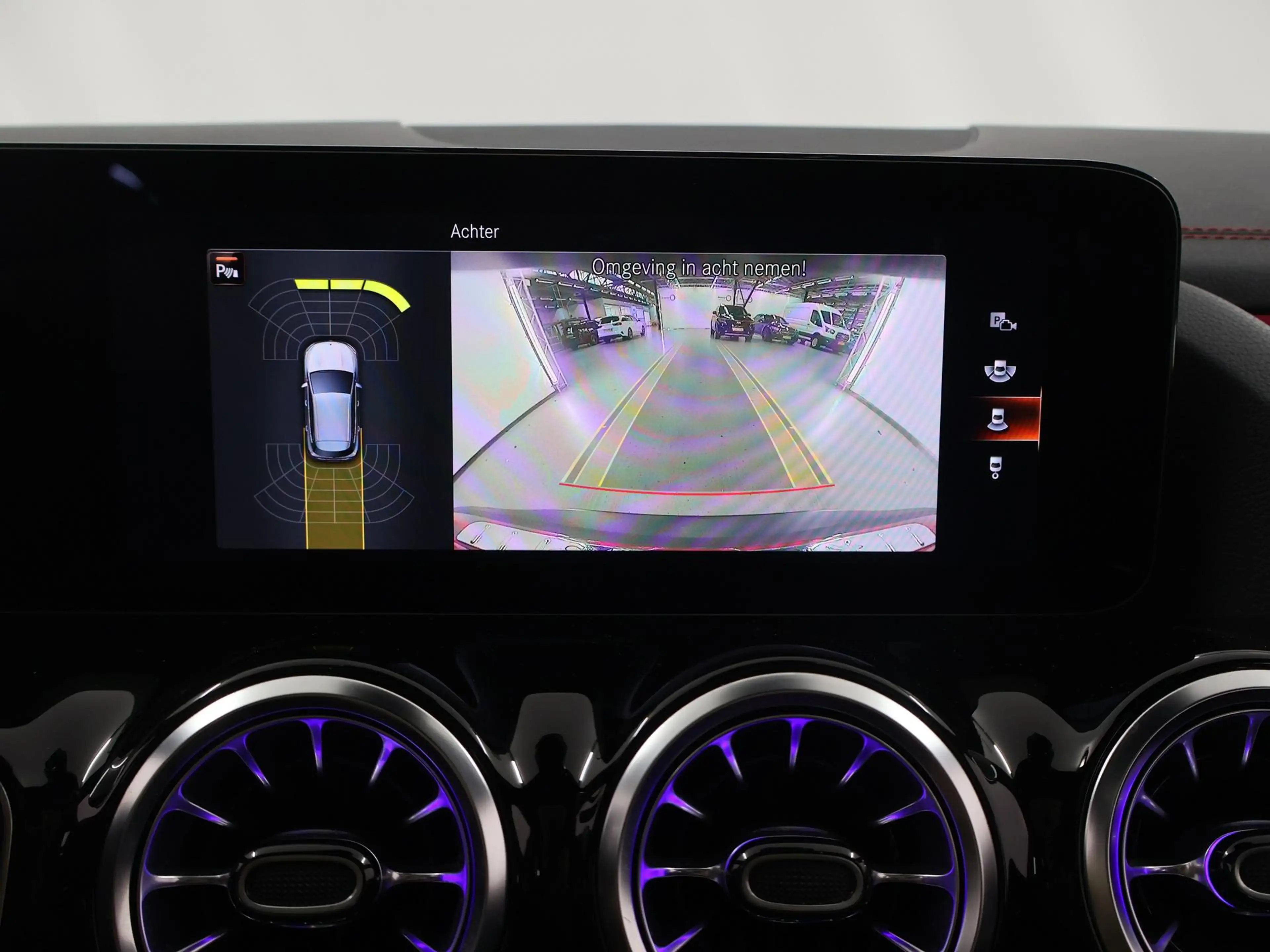 Mercedes-Benz EQA 250 AMG Line 67 kWh | Panoramadak | Trekhaak | Stoelve — photo 14