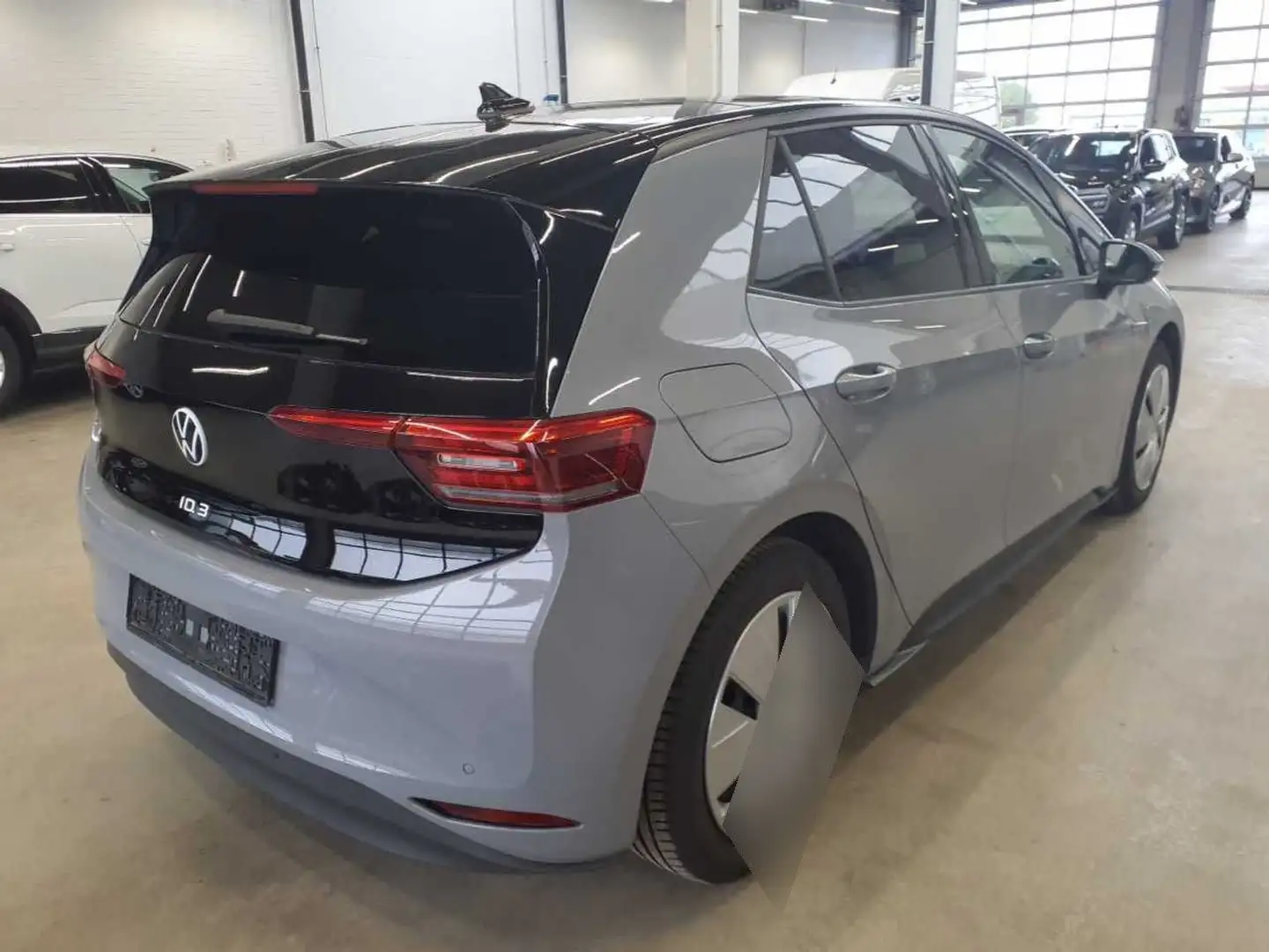 Volkswagen ID.3 Pro Performance 150 kW Tech 43'km Grau - 2