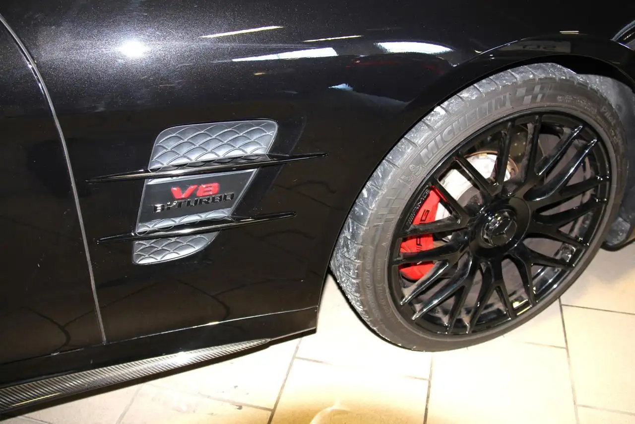 Mercedes-Benz SL снимка Mercedes-Benz SL
