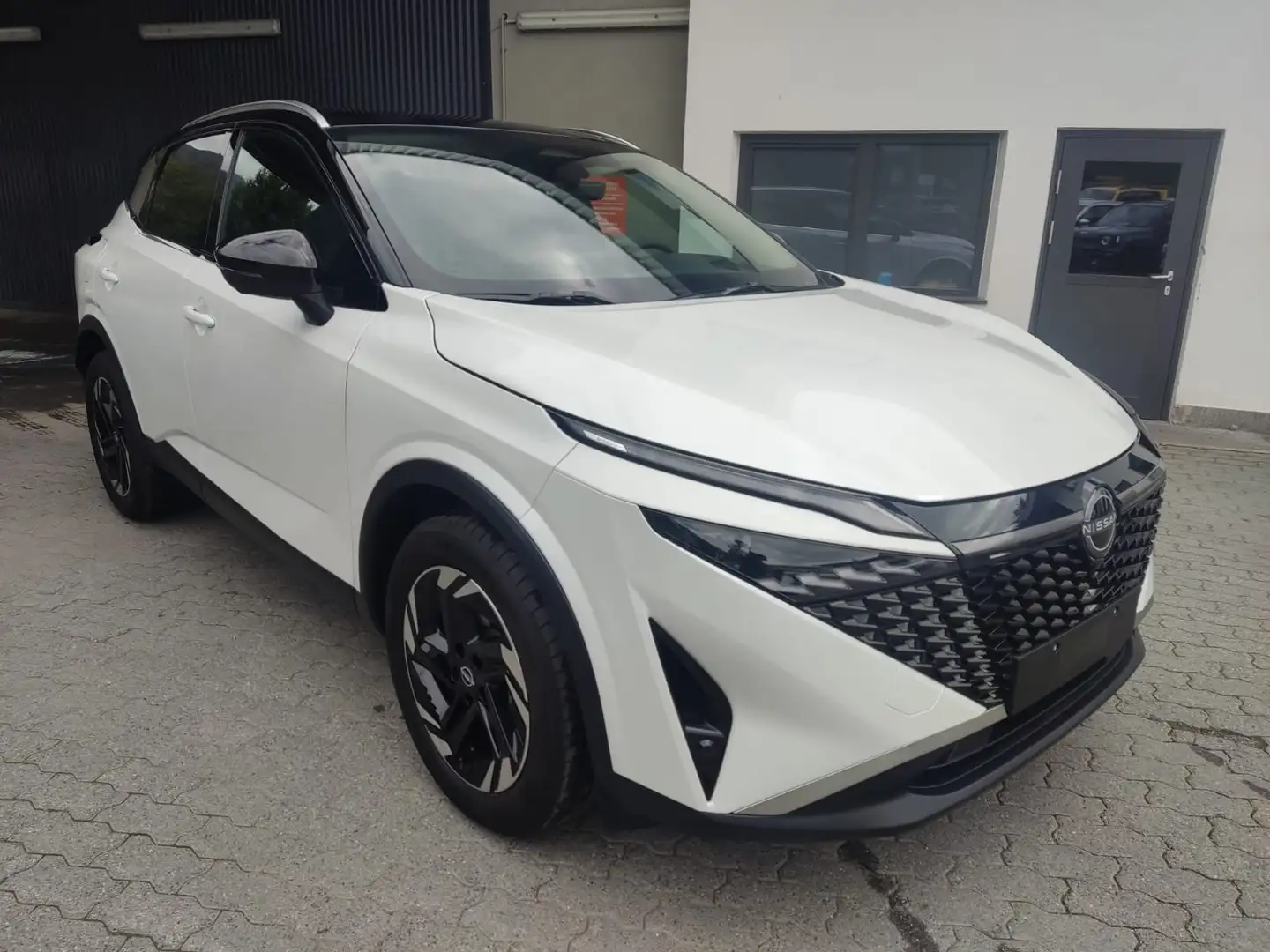 Nissan Qashqai 1.3 mhev N-Connecta 4wd 158cv xtronic Bianco - 2