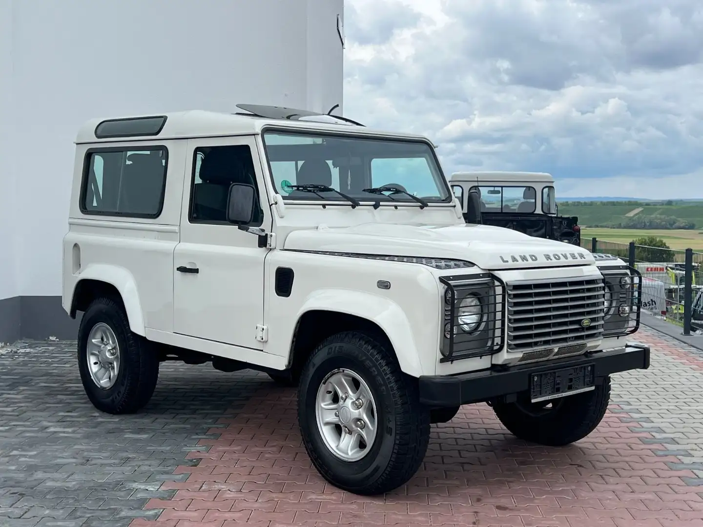 Land Rover Defender 90 SE Station Wagon*NUR 128TKM*KLIMA* Blanc - 1