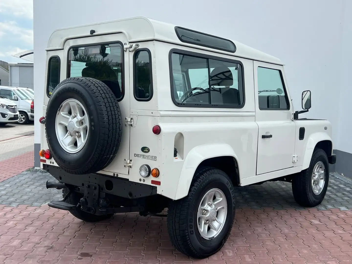 Land Rover Defender 90 SE Station Wagon*NUR 128TKM*KLIMA* Blanc - 2