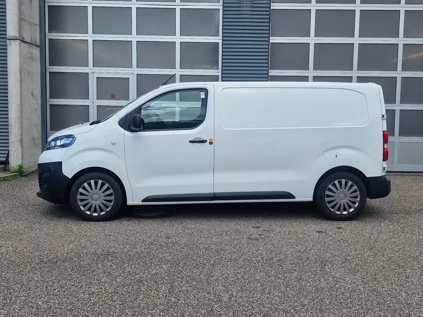 Opel Vivaro 1.5 CDT Edition M Klima Weiß - 2