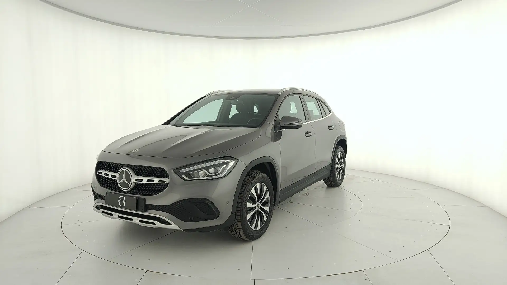 Mercedes-Benz GLA 180 d Executive auto Grigio - 1