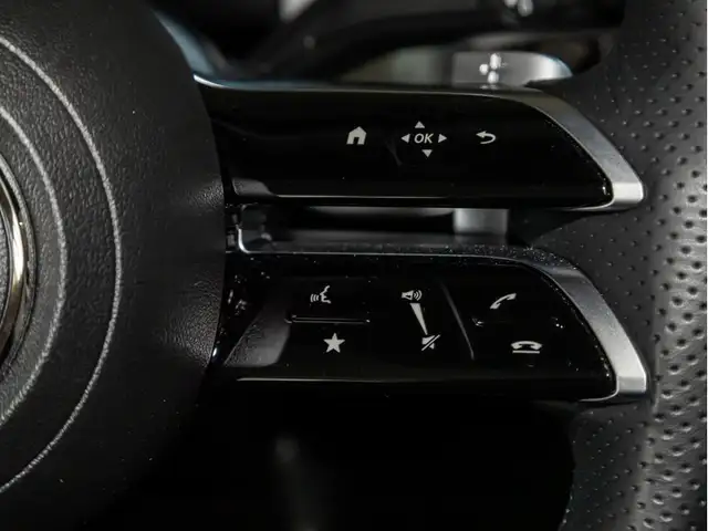 Mercedes-Benz GLB view 19