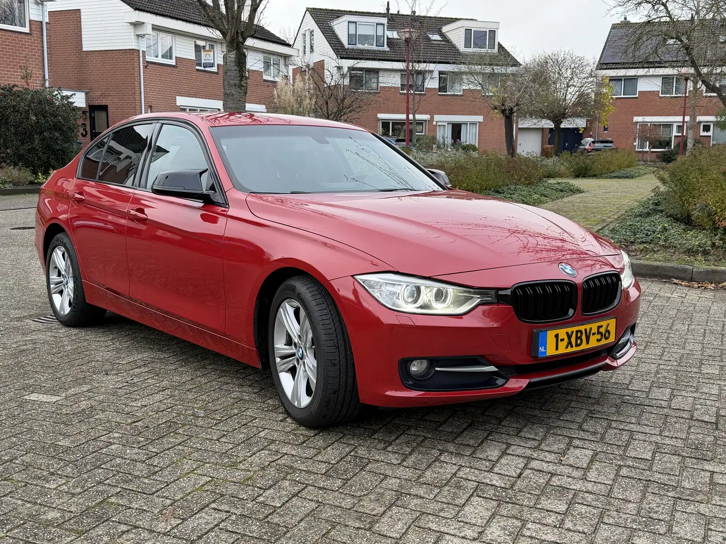 BMW 316 Executive Червоний - 2