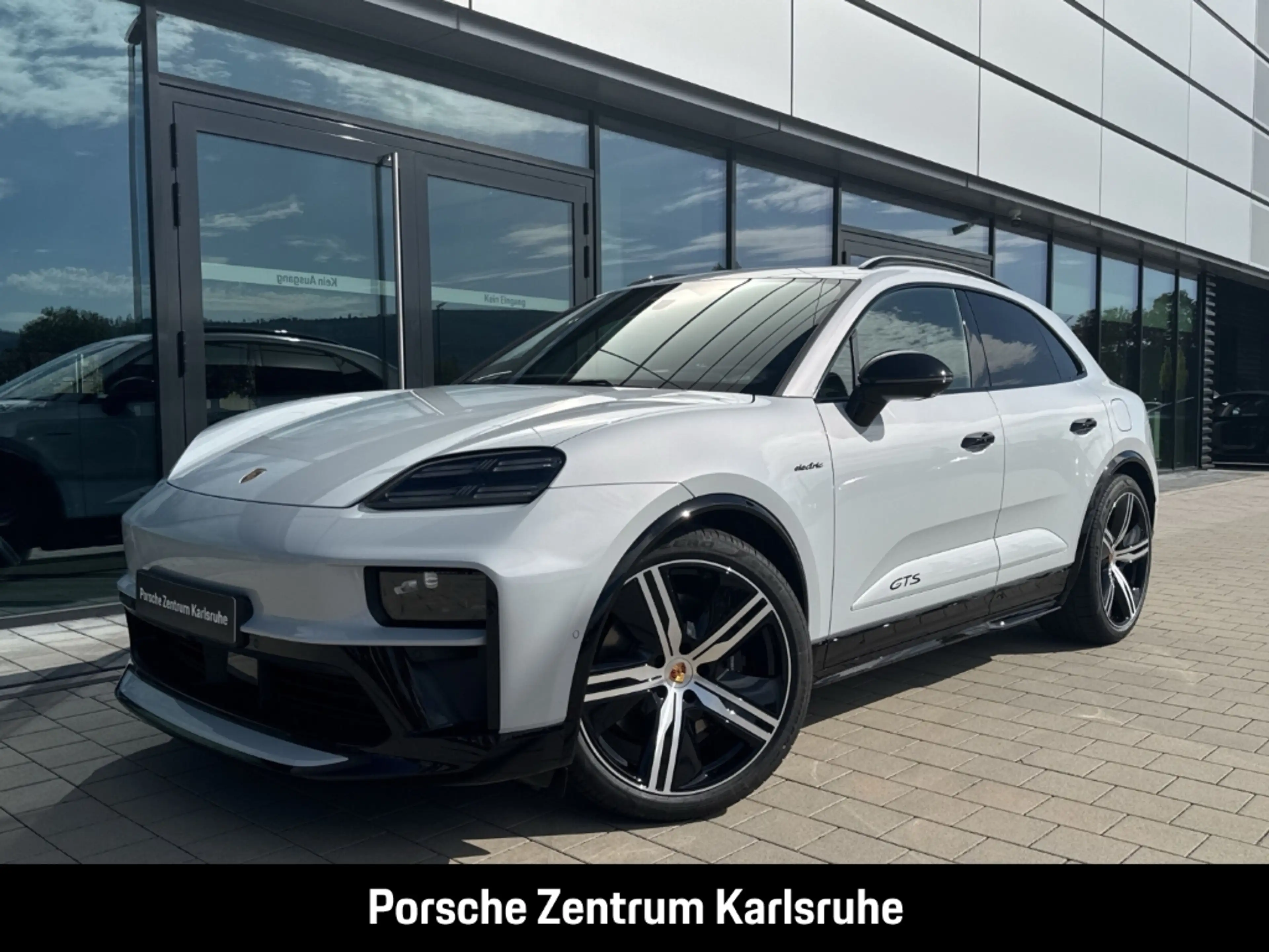 Porsche Macan GTS HA-Lenkung Head-Up Surround-View BOSE