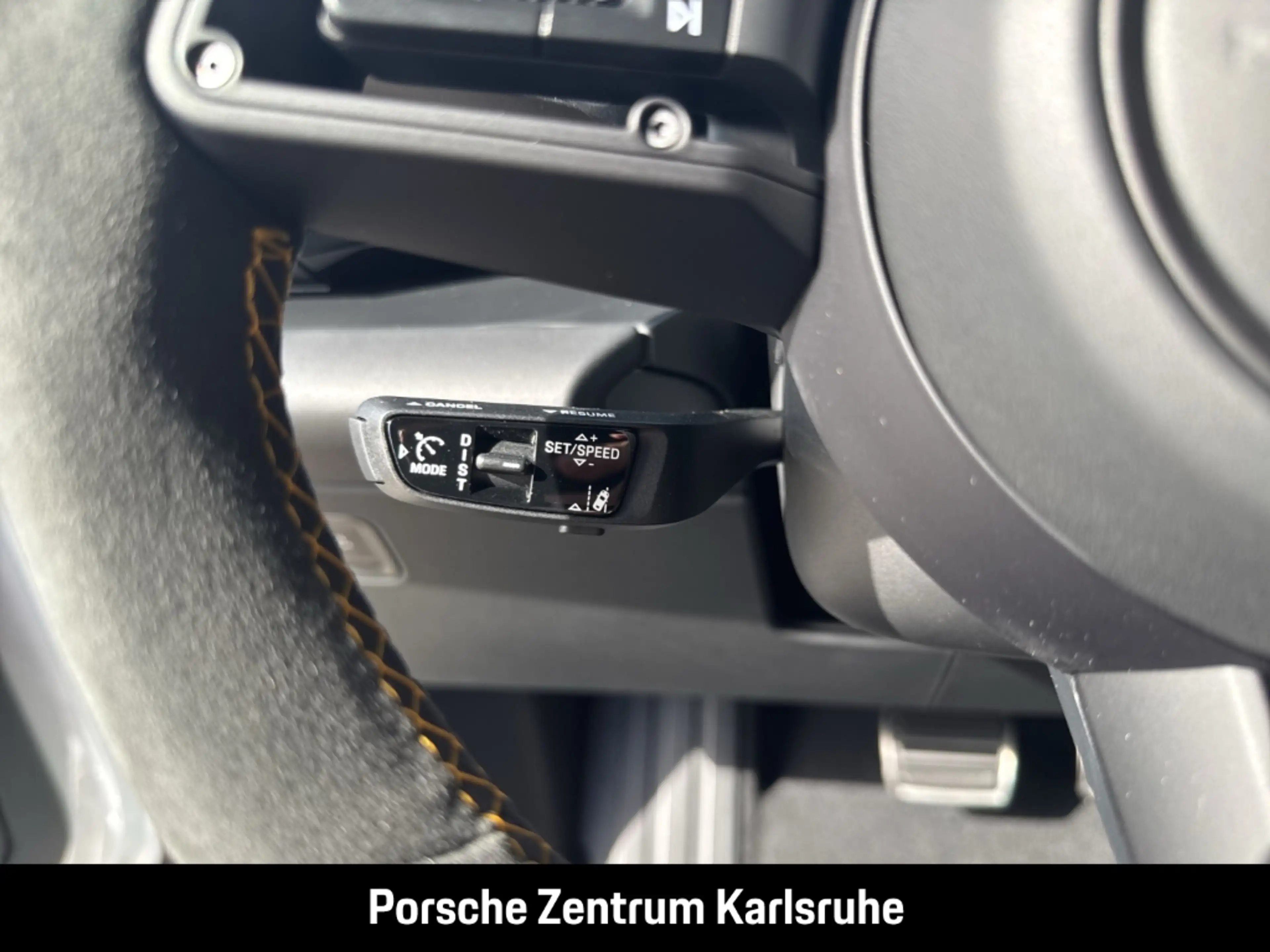 Porsche Macan GTS HA-Lenkung Head-Up Surround-View BOSE — photo 14
