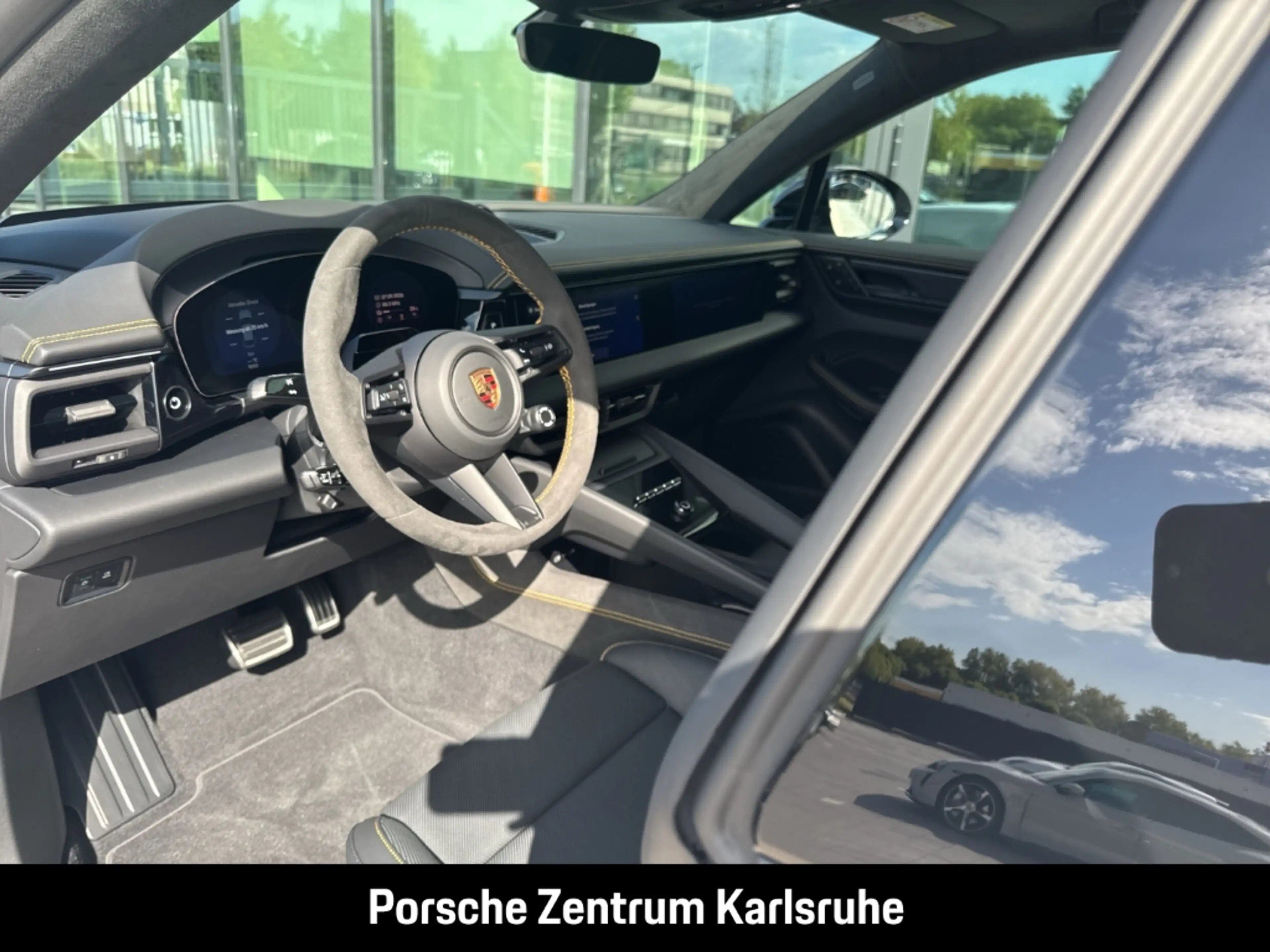 Porsche Macan GTS HA-Lenkung Head-Up Surround-View BOSE — photo 7