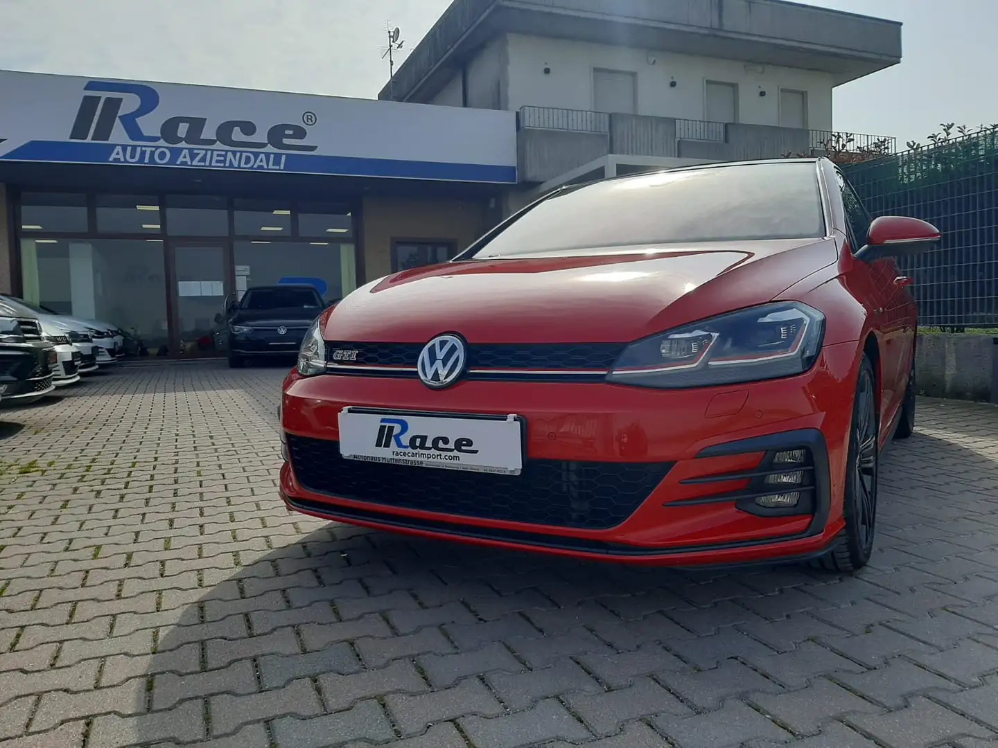 Volkswagen Golf GTI DSG 2.0 PERFORMANCE 245 CV ACC LED Rosso - 2