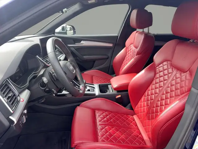 Audi SQ5 view 9
