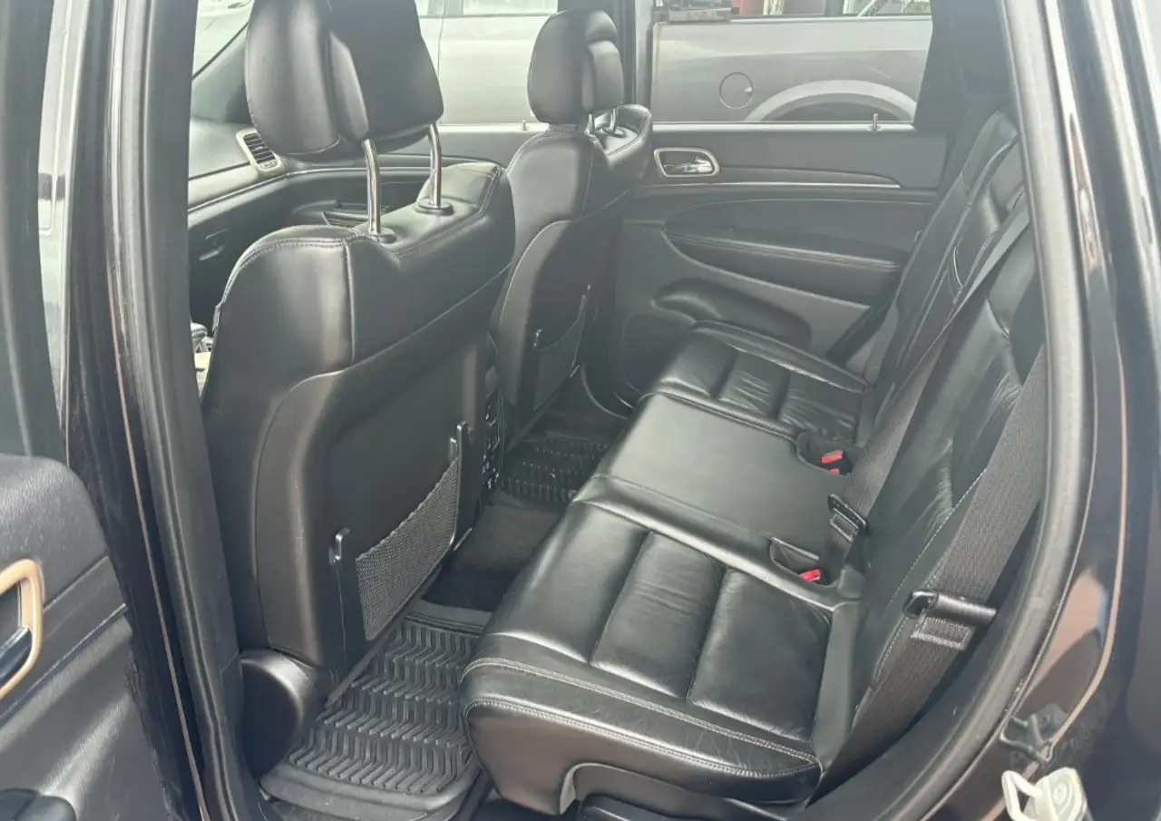 Jeep Grand Cherokee fotografie Jeep Grand Cherokee