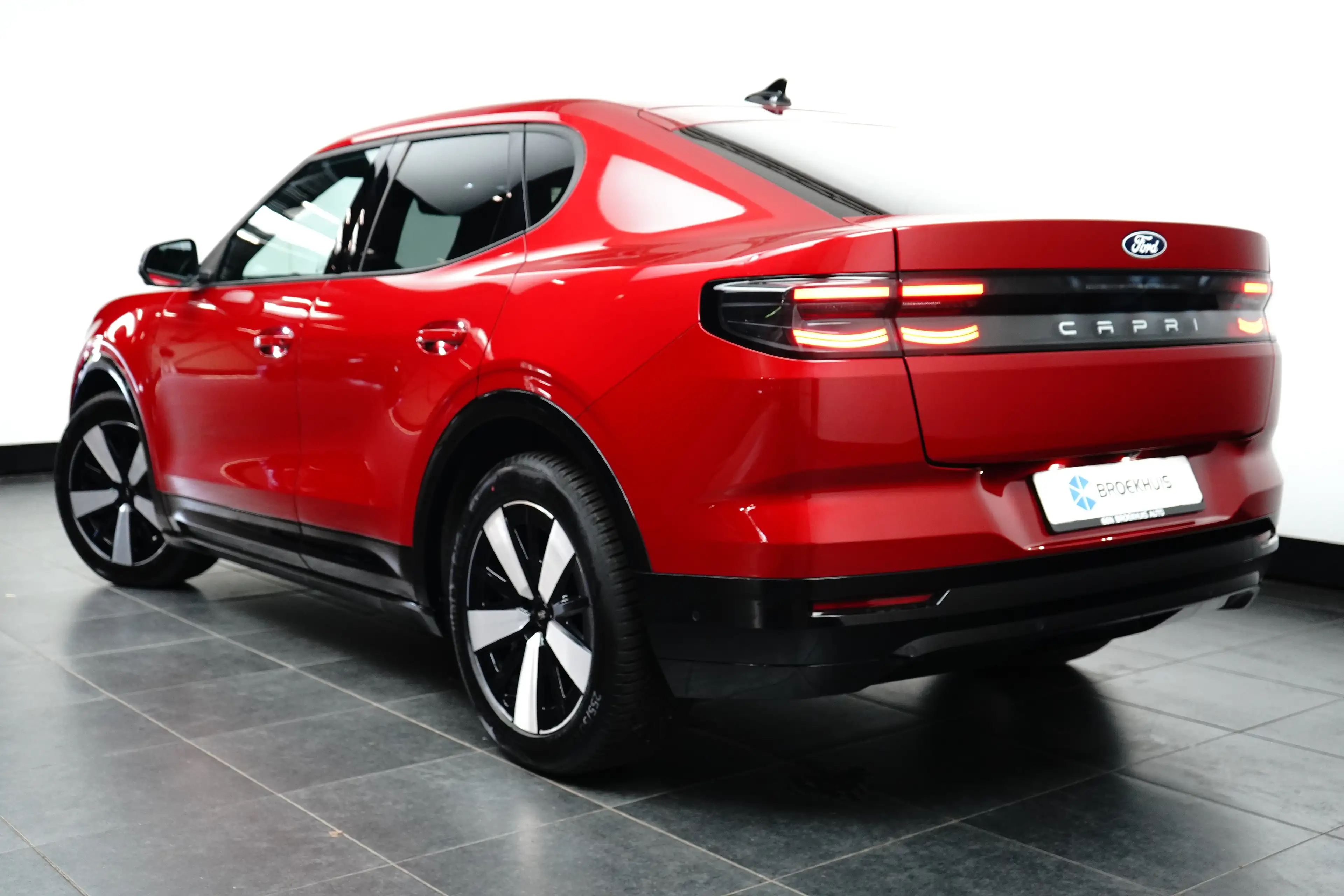 Ford Capri Extended Range RWD 77 kWh — photo 5