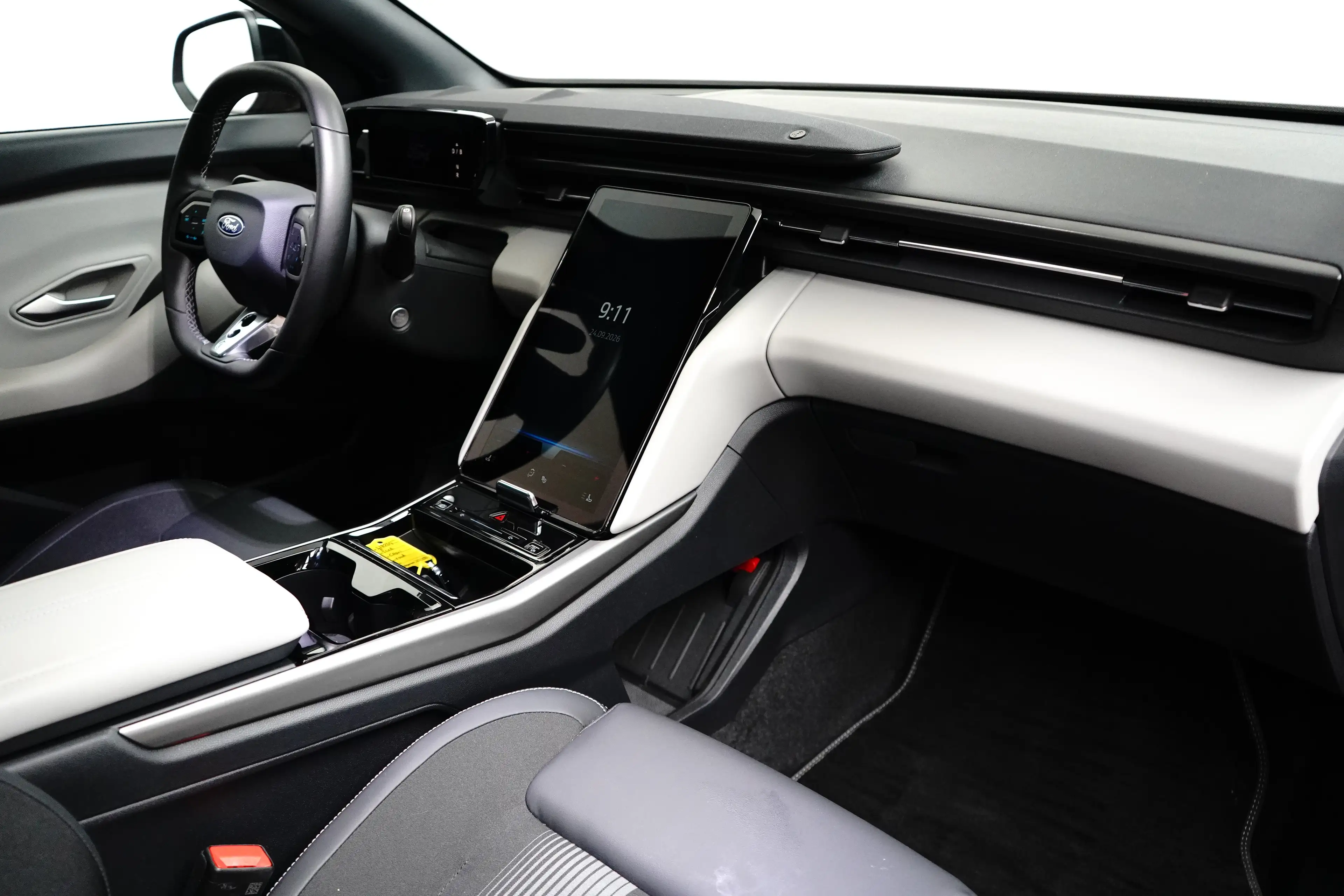 Ford Capri Extended Range RWD 77 kWh — photo 8