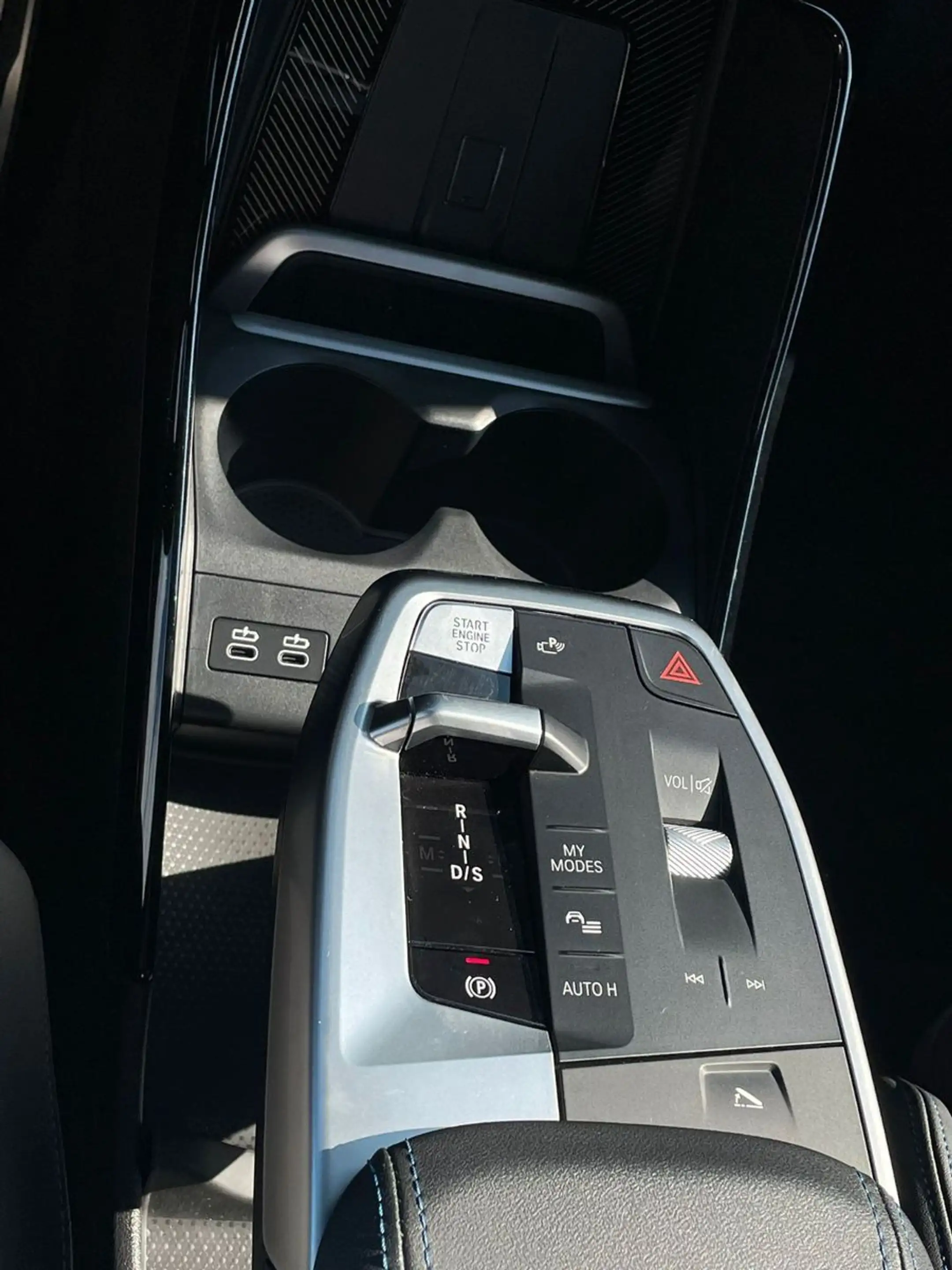 BMW 218 i Active Tourer M SPORT /AHK/Kamera/adapLED — photo 14