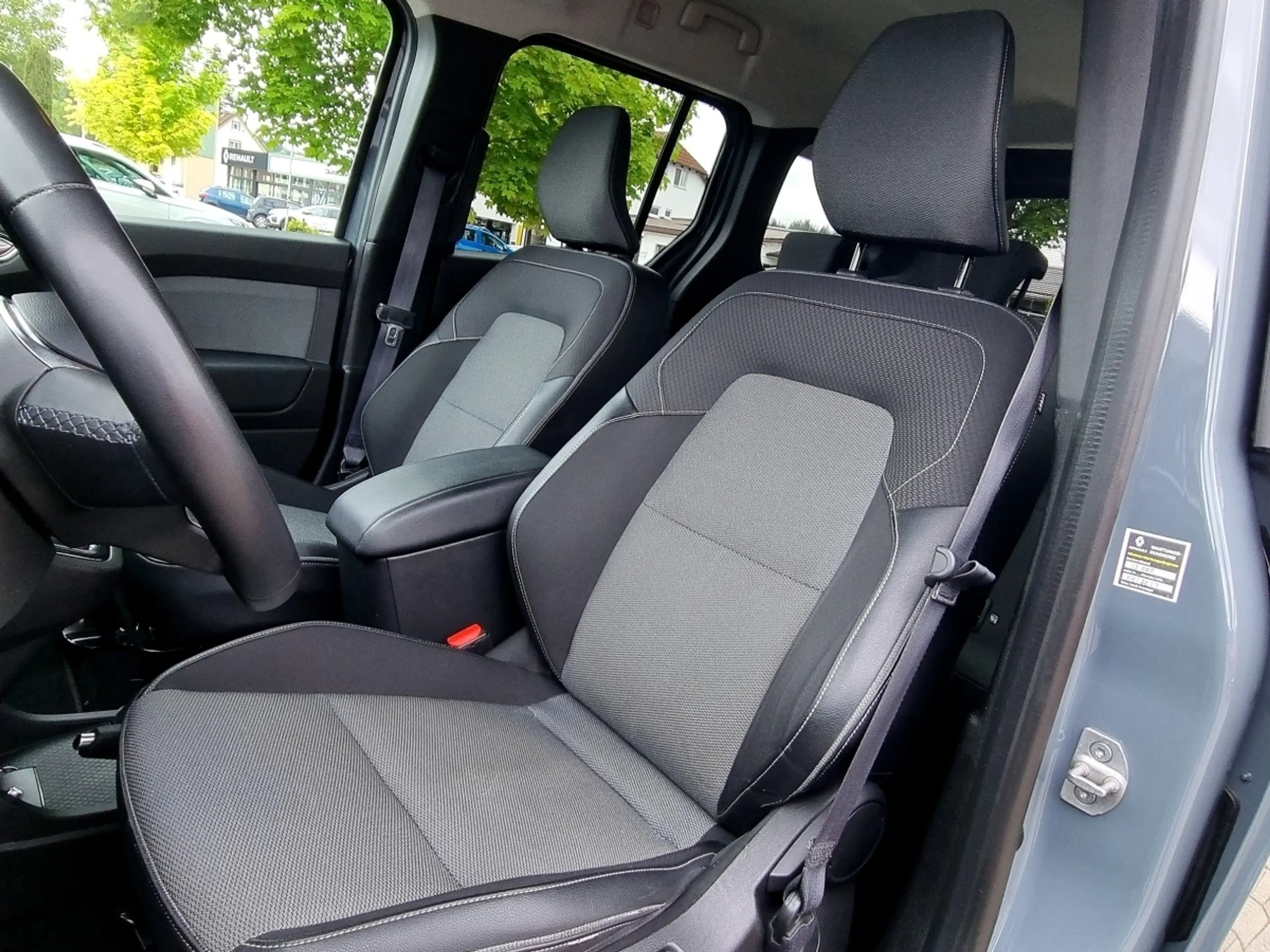 Renault Kangoo INTENS dCi 95 — photo 7