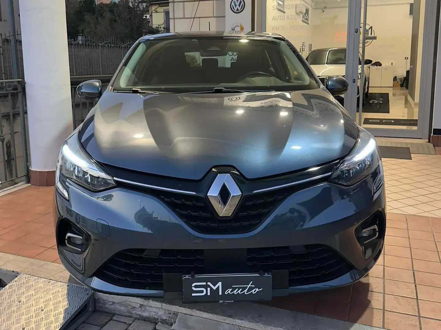 Renault Clio Clio V 2019 1.5 blue dci Business 100cv Grigio - 1