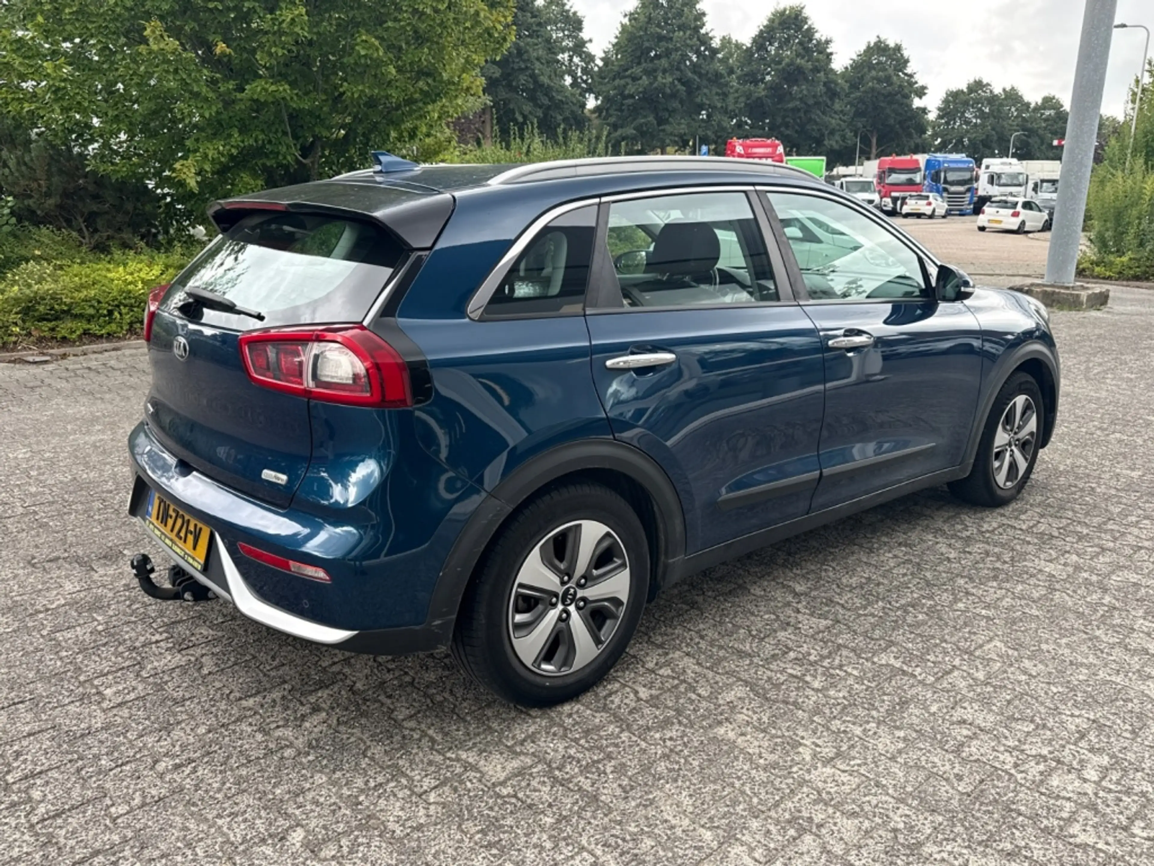 Kia Niro 1.6 GDi H. DynamicL. — photo 7
