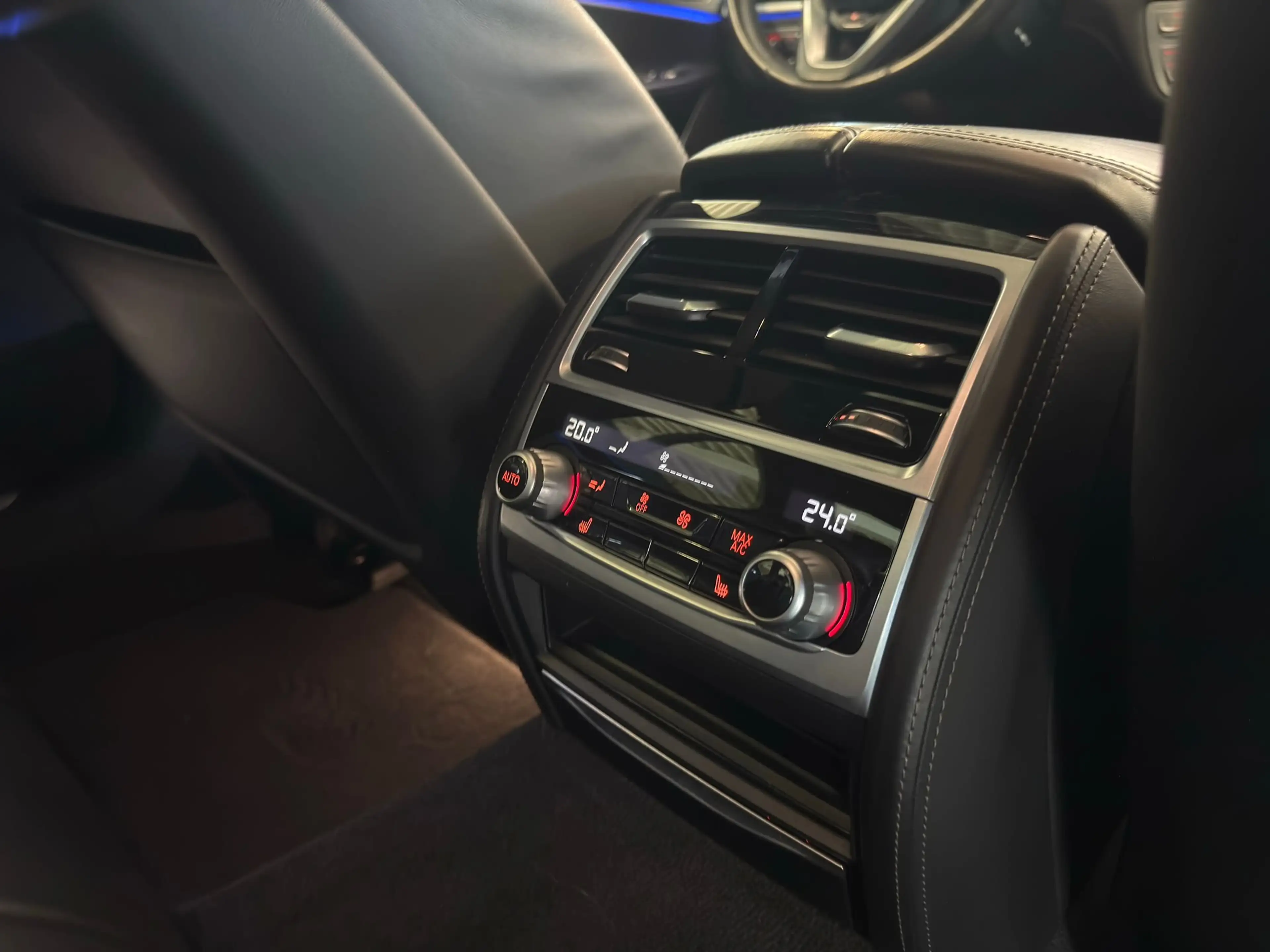 BMW 730 730 d xDrive/Massage/S.Dach/HUD/AHK/8Fach — photo 15
