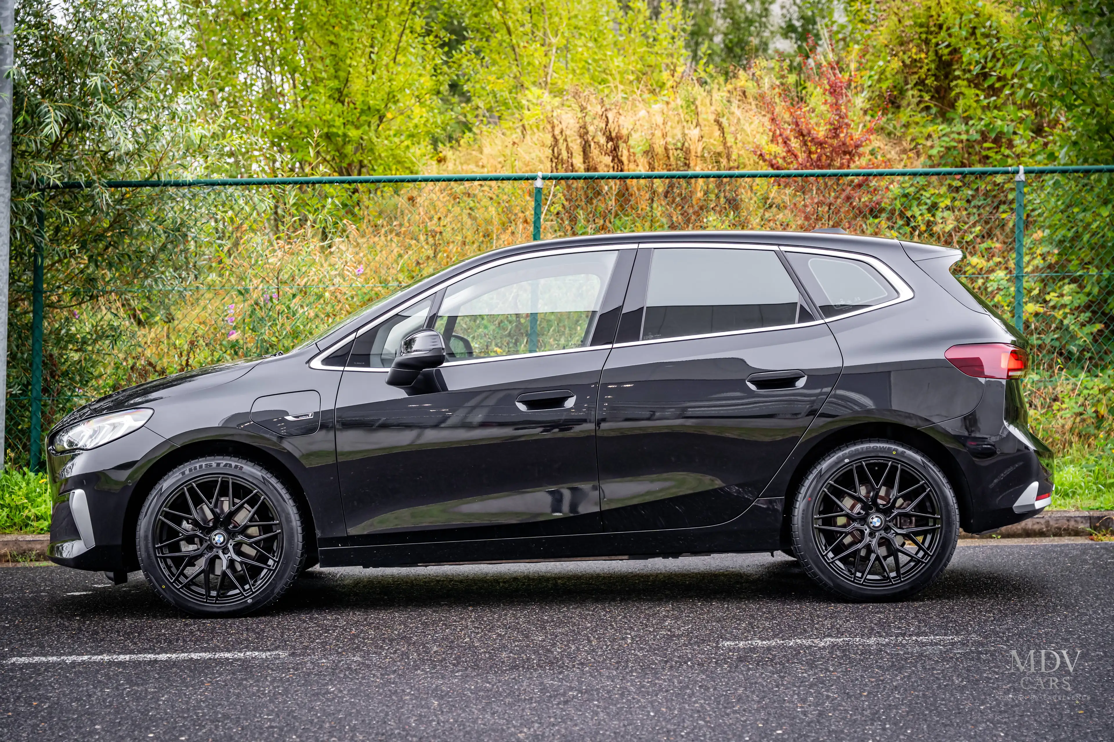 BMW 225 Active Tourer PHEV 225xeA (180 kW) — photo 4