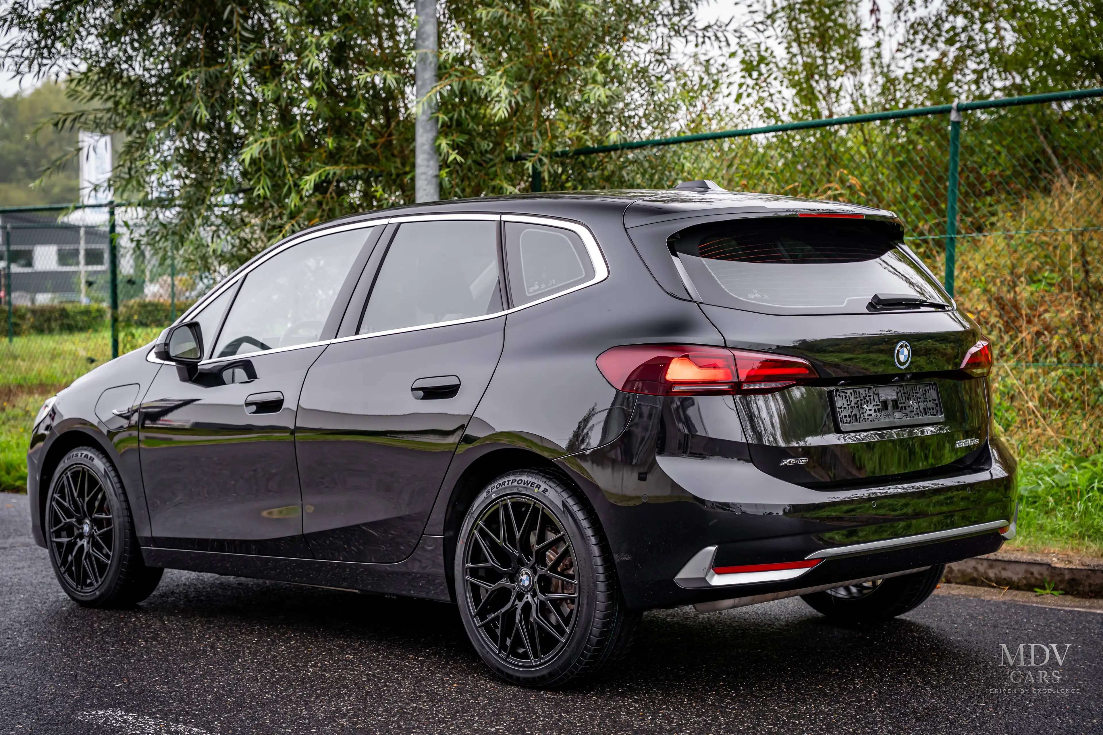 BMW 225 Active Tourer PHEV 225xeA (180 kW) — photo 5